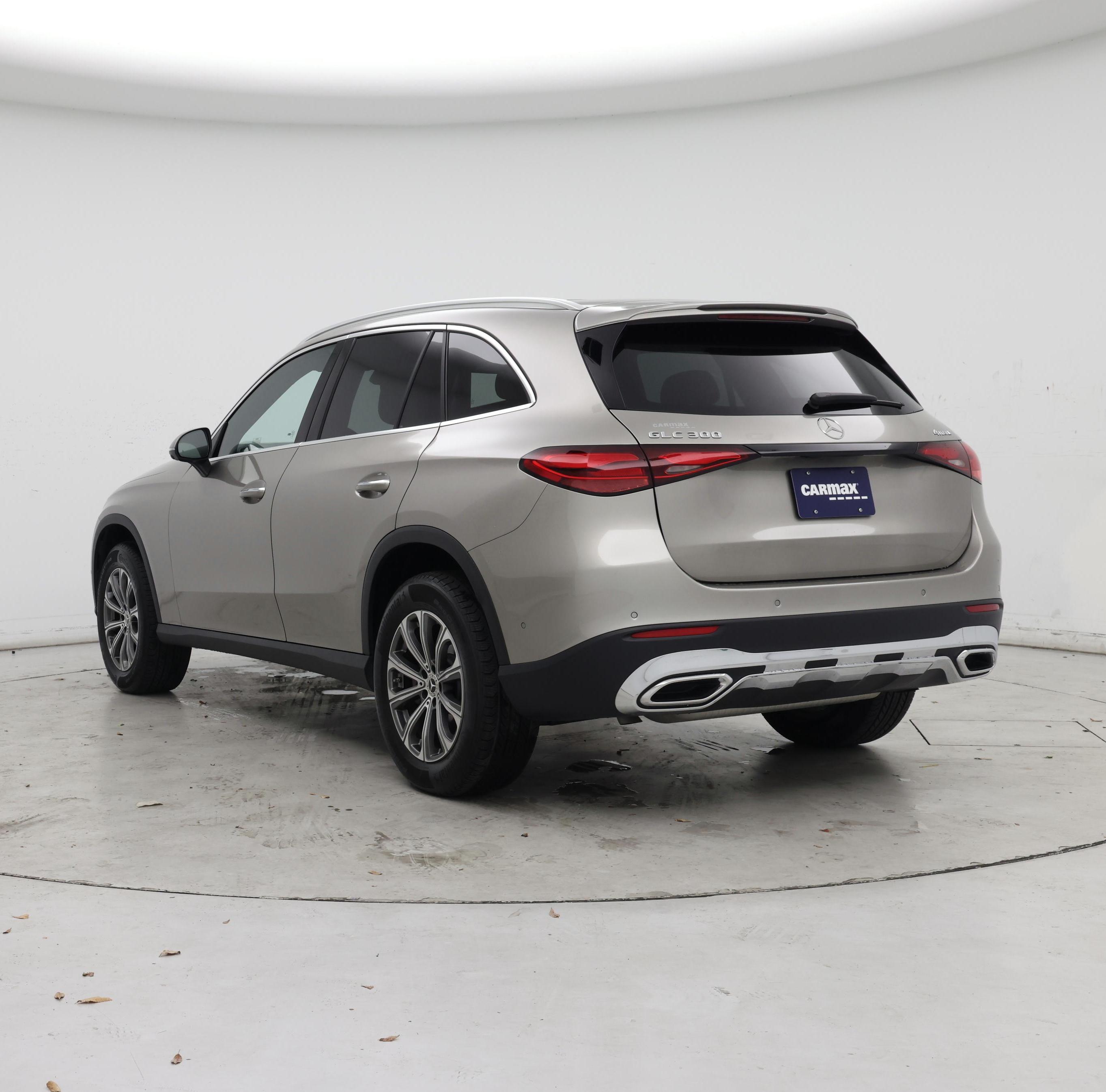 Thumbnail: 2024 Mercedes-Benz GLC - 2