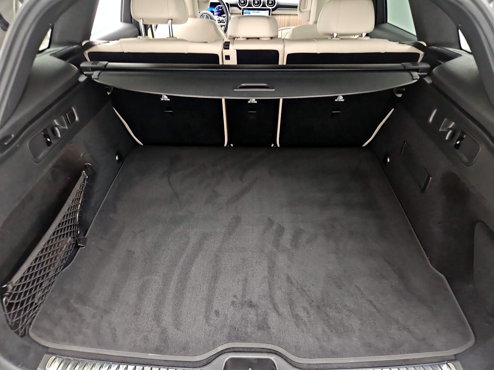 Thumbnail: 2024 Mercedes-Benz GLC - 20