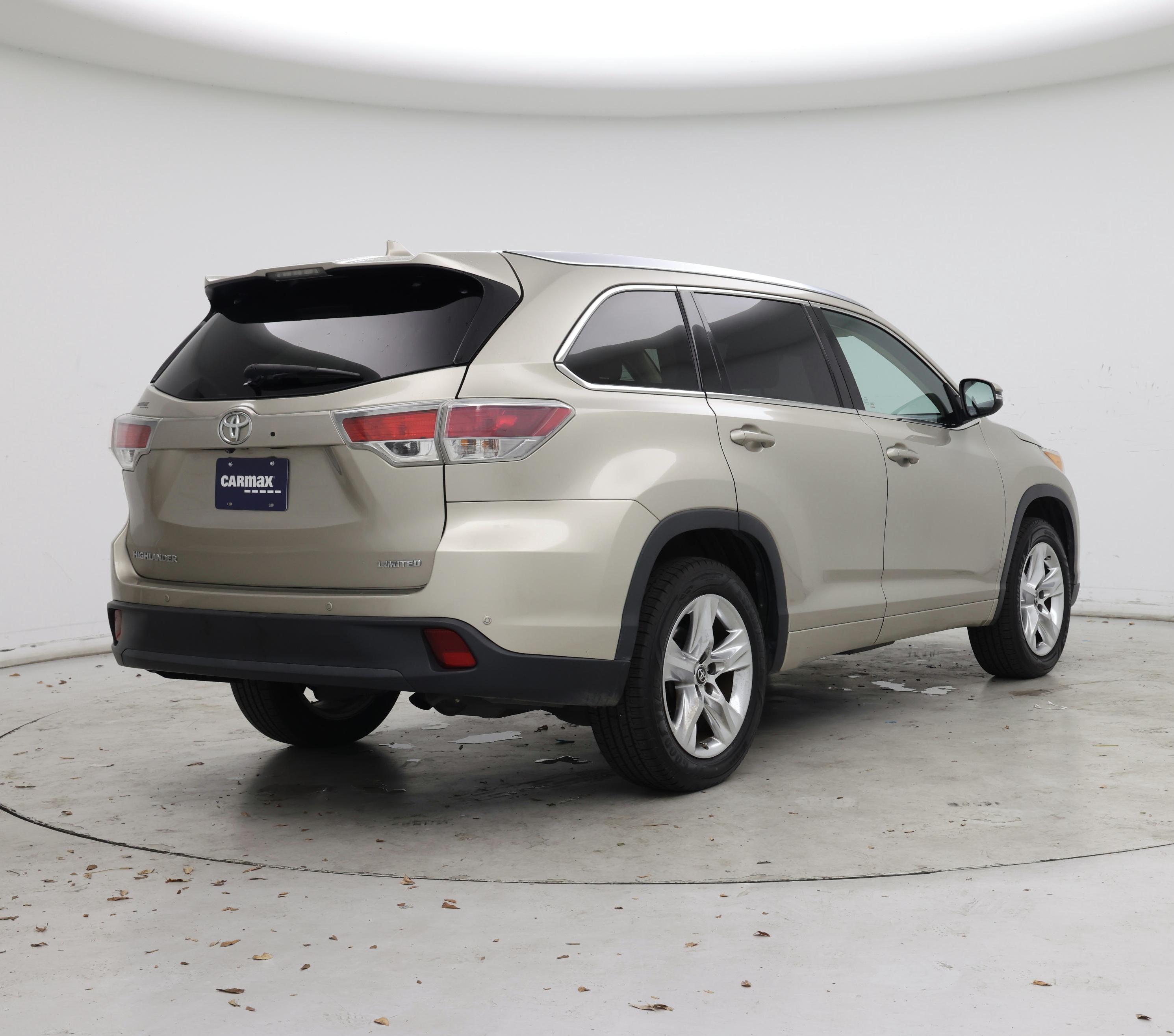 Thumbnail: 2016 Toyota Highlander - 8