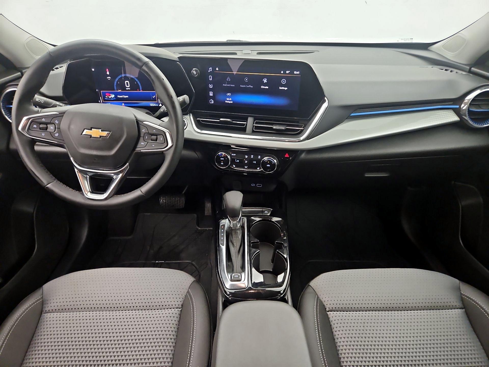 Thumbnail: 2025 Chevrolet Trax - 9