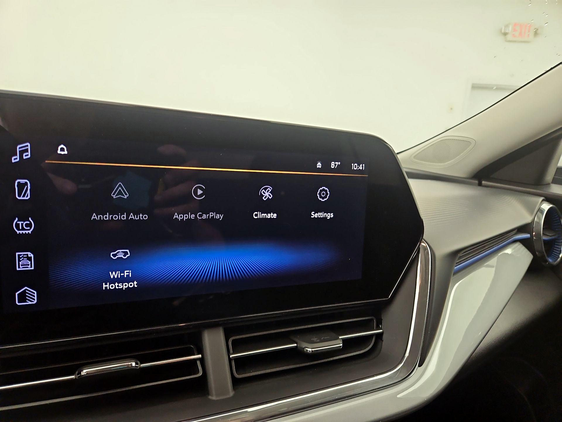 Thumbnail: 2025 Chevrolet Trax - 15