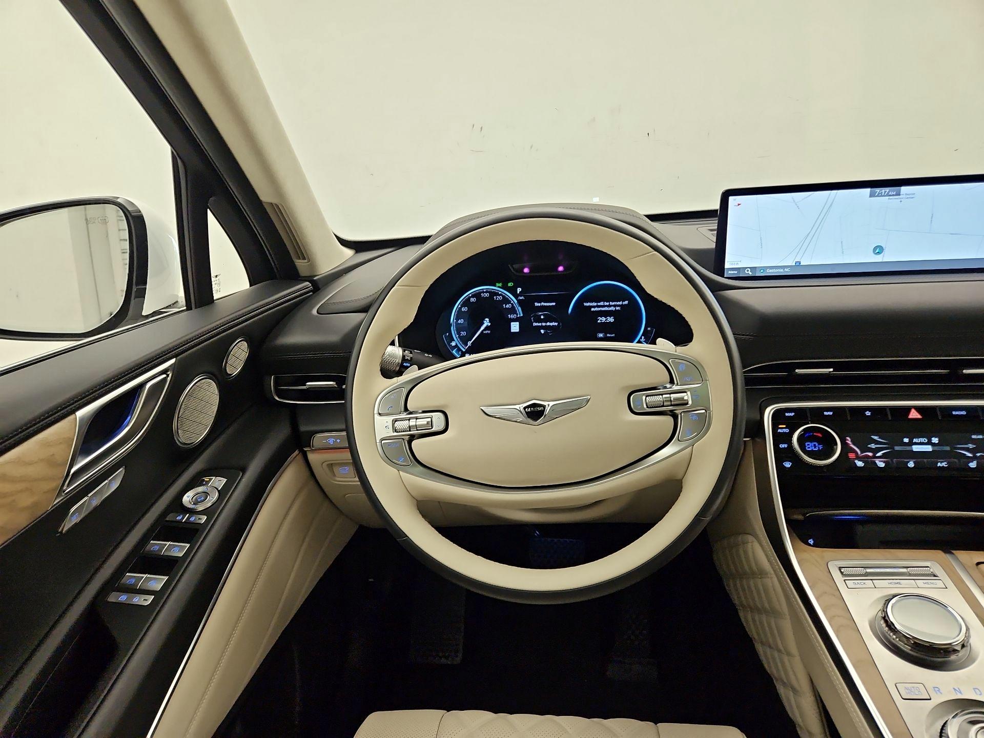 Thumbnail: 2024 Genesis GV80 - 10