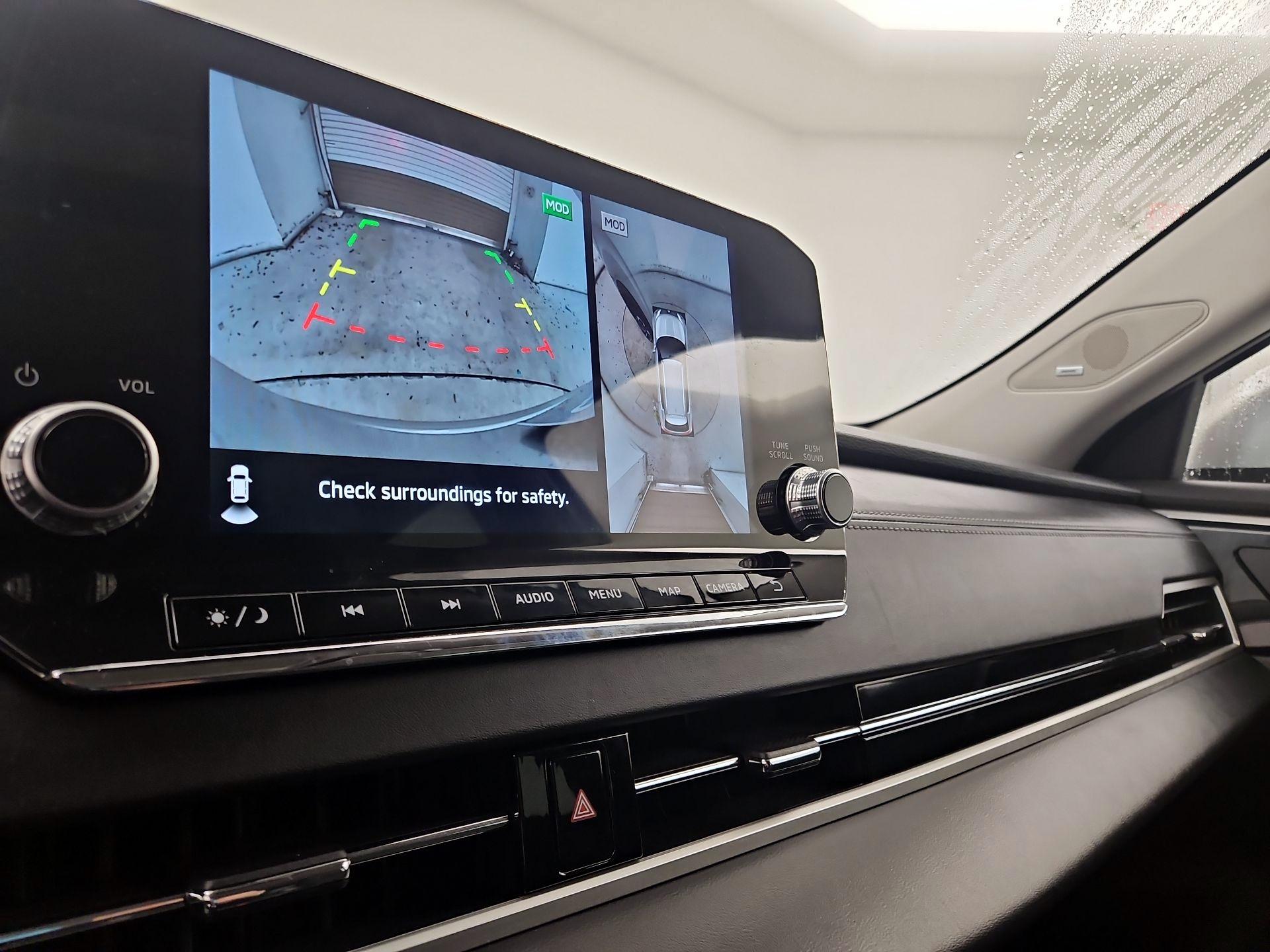 Thumbnail: 2022 Mitsubishi Outlander - 14