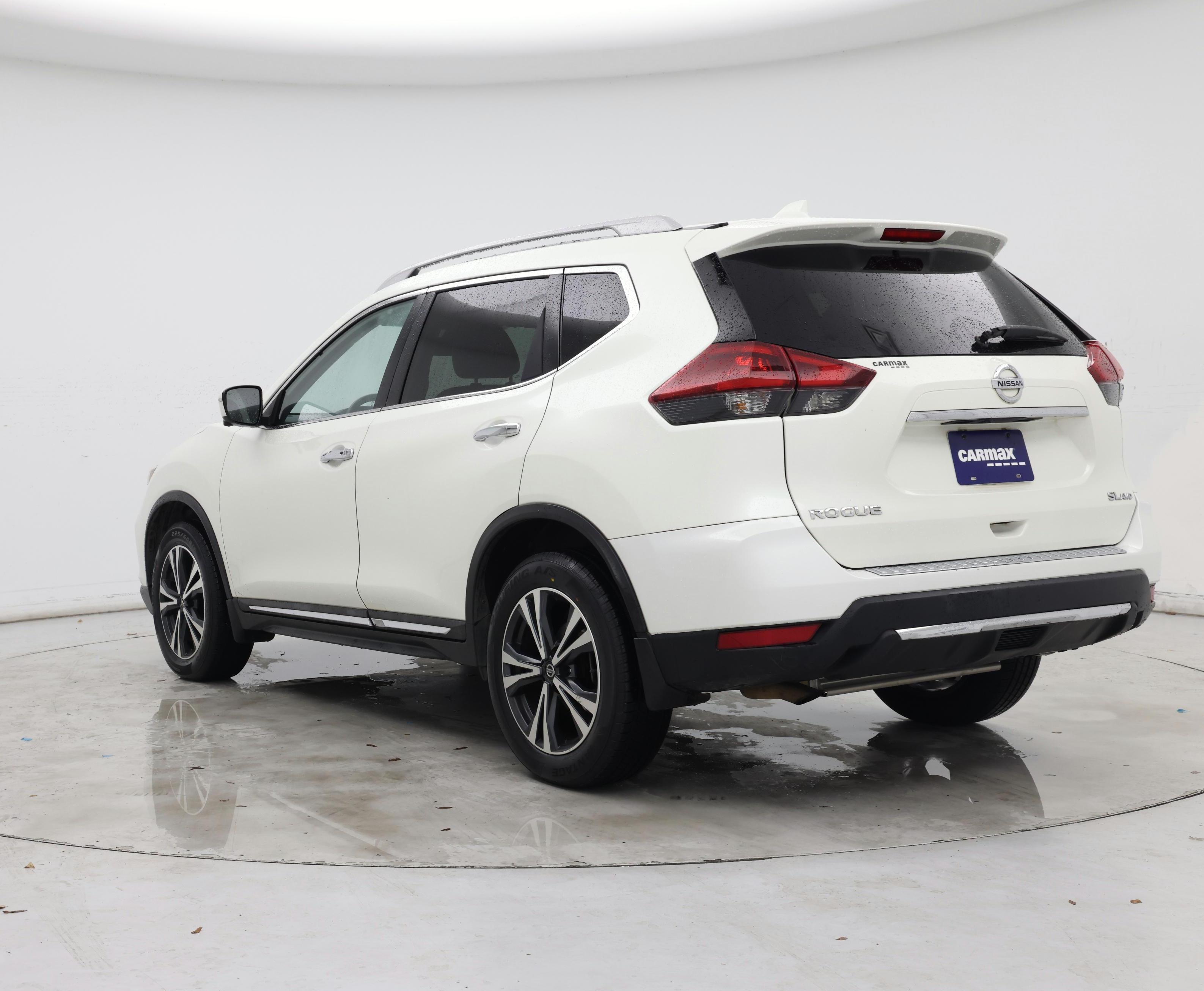 Thumbnail: 2018 Nissan Rogue - 2