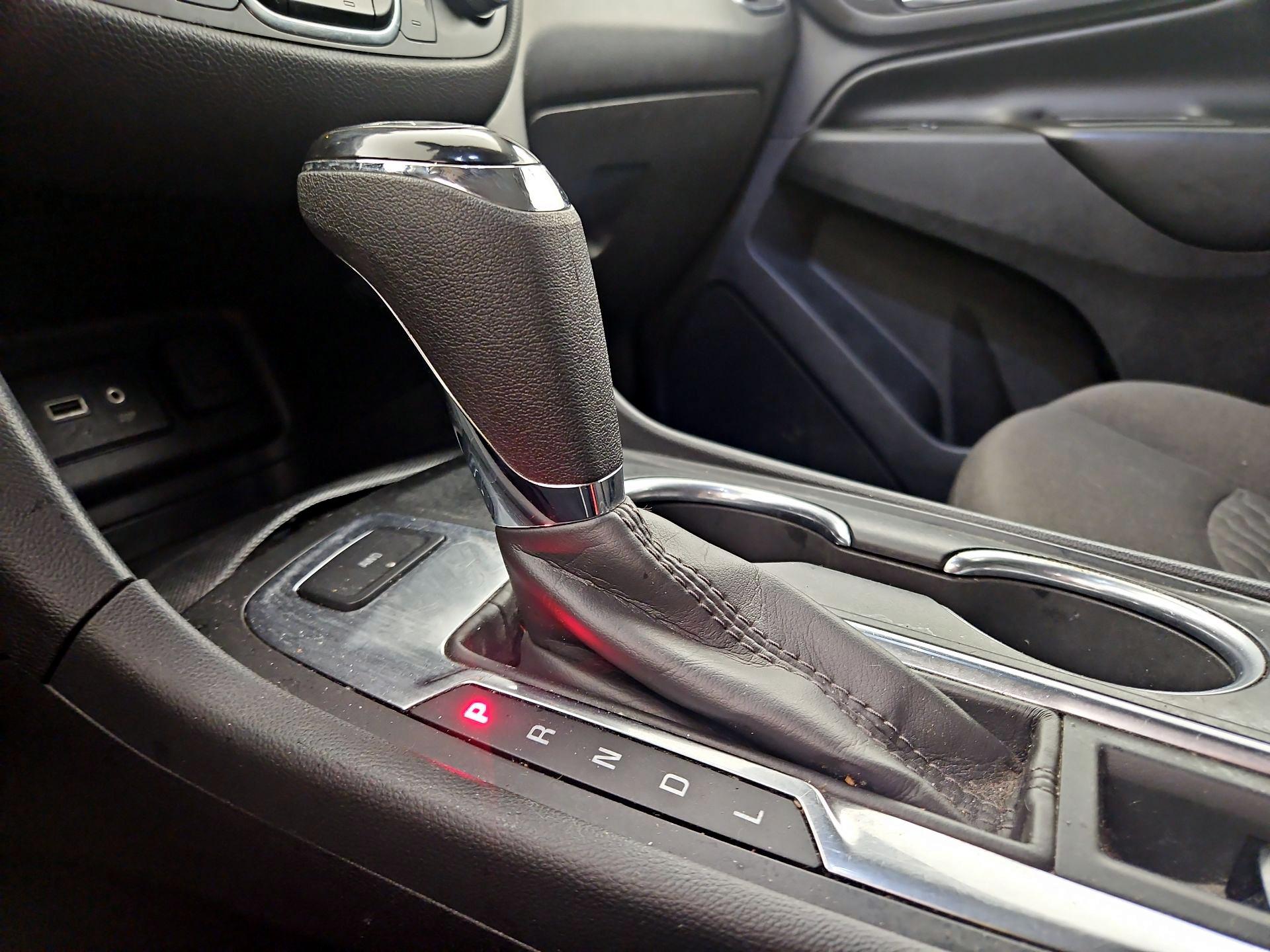 Thumbnail: 2021 Chevrolet Equinox - 17