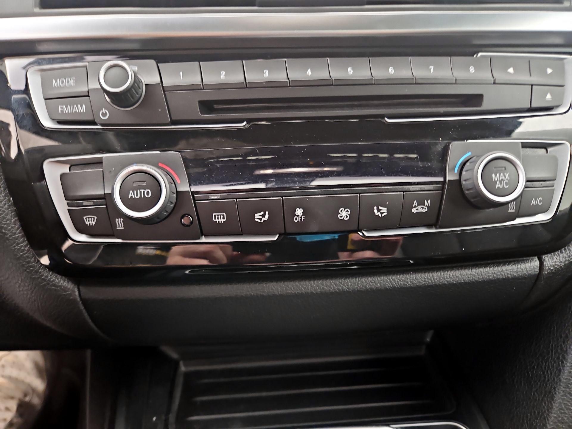 Thumbnail: 2019 BMW 4 Series - 17