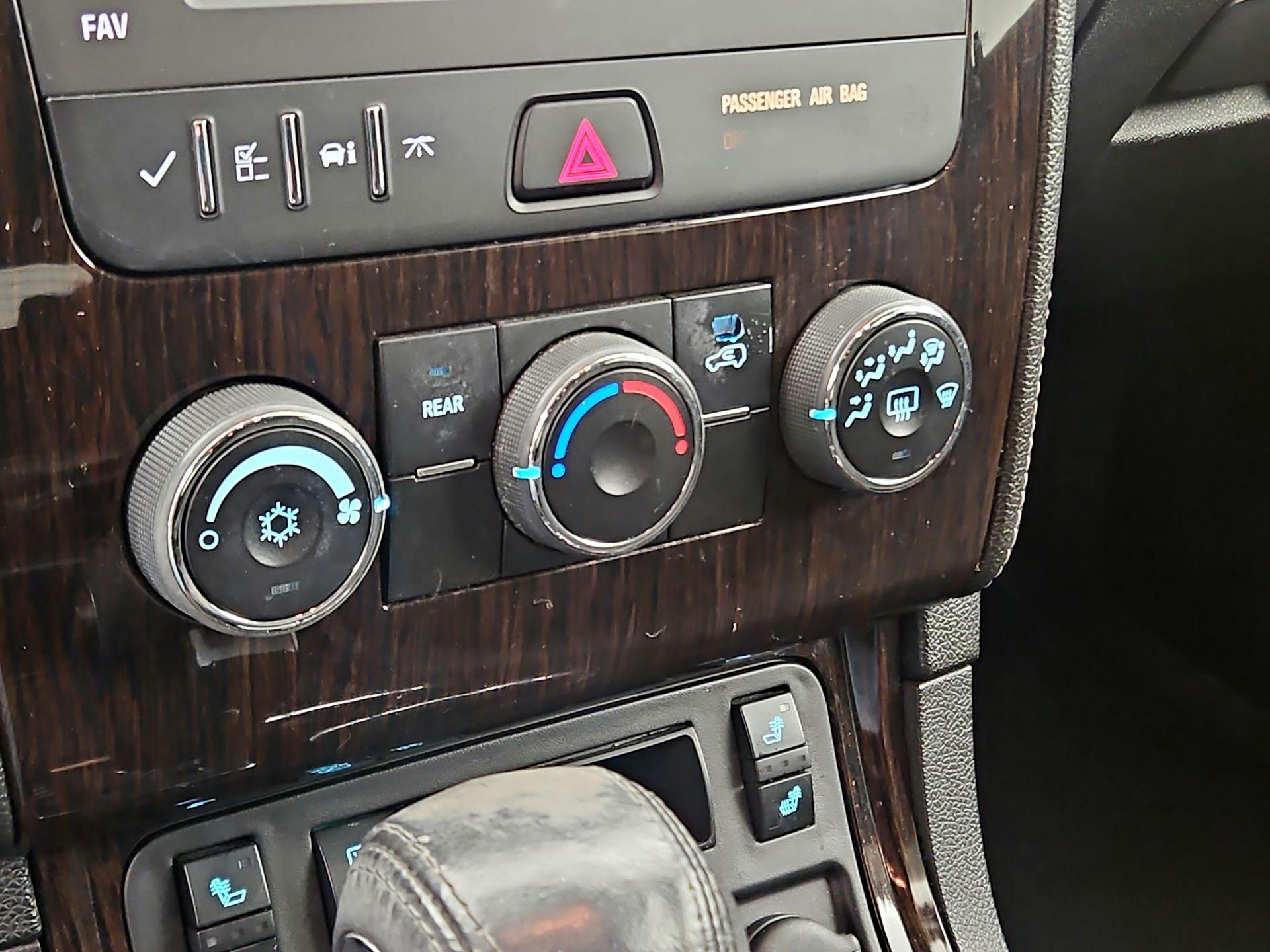 Thumbnail: 2017 Chevrolet Traverse - 16