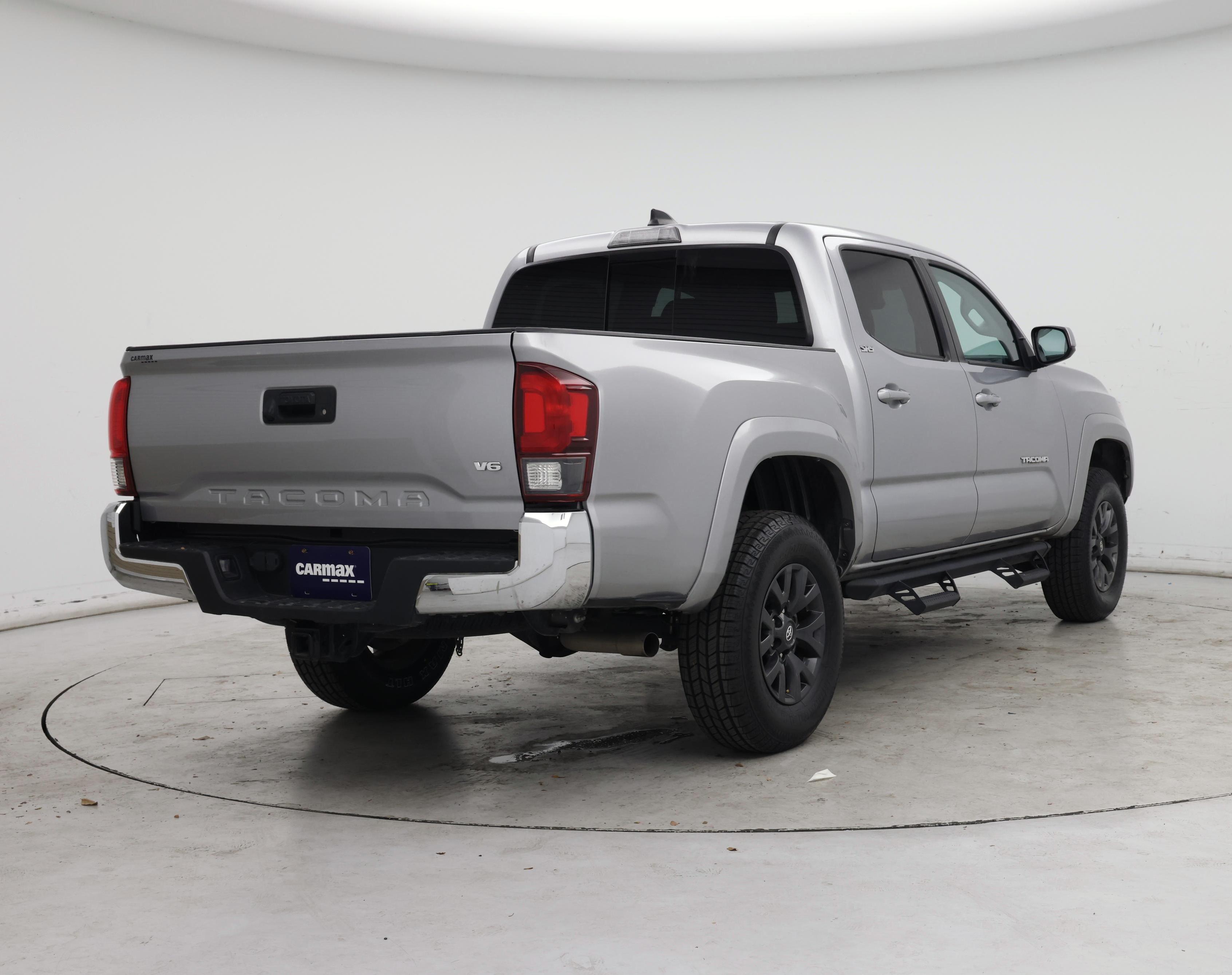 Thumbnail: 2021 Toyota Tacoma - 8