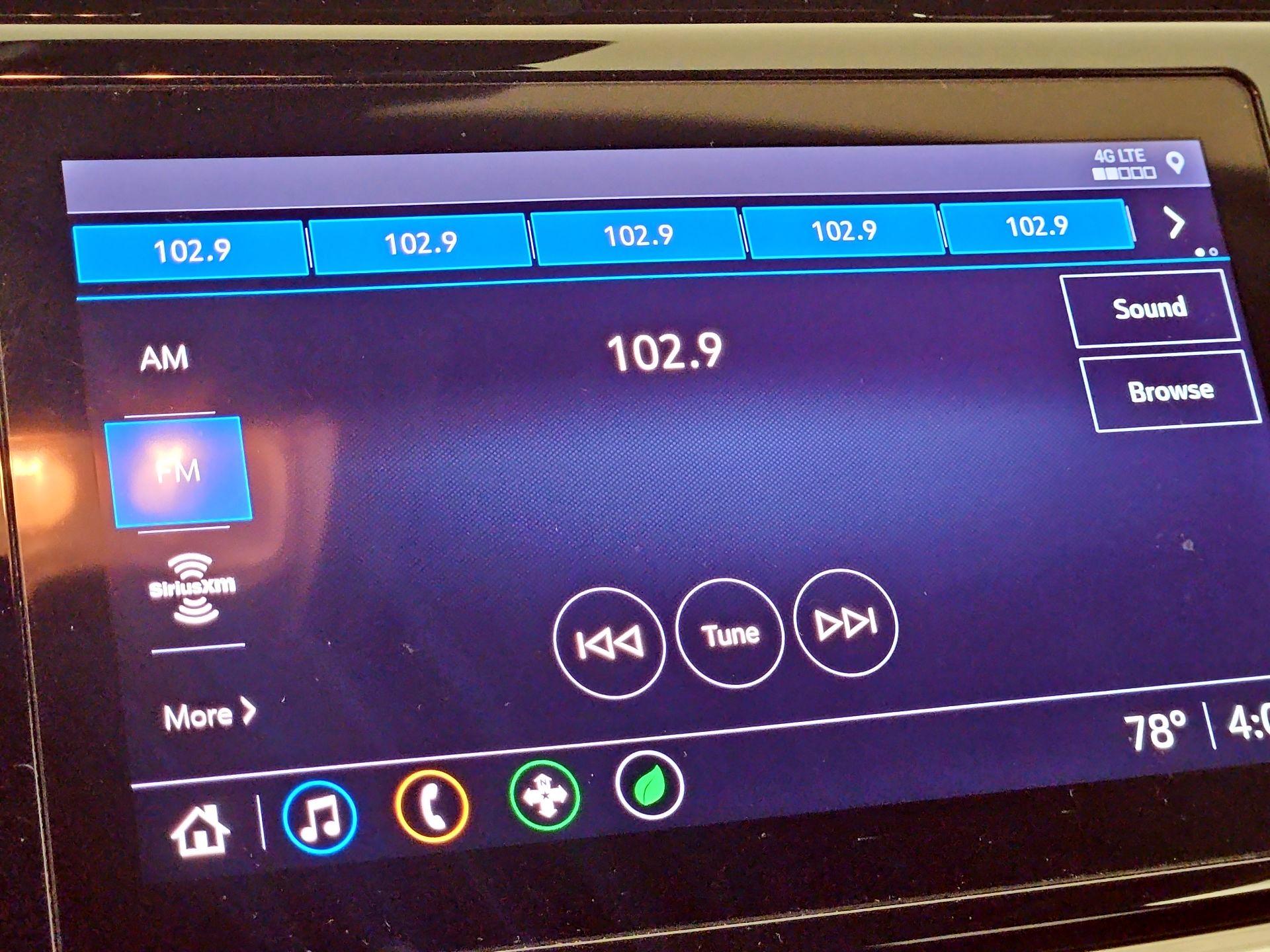 Thumbnail: 2022 Chevrolet Bolt EUV - 15