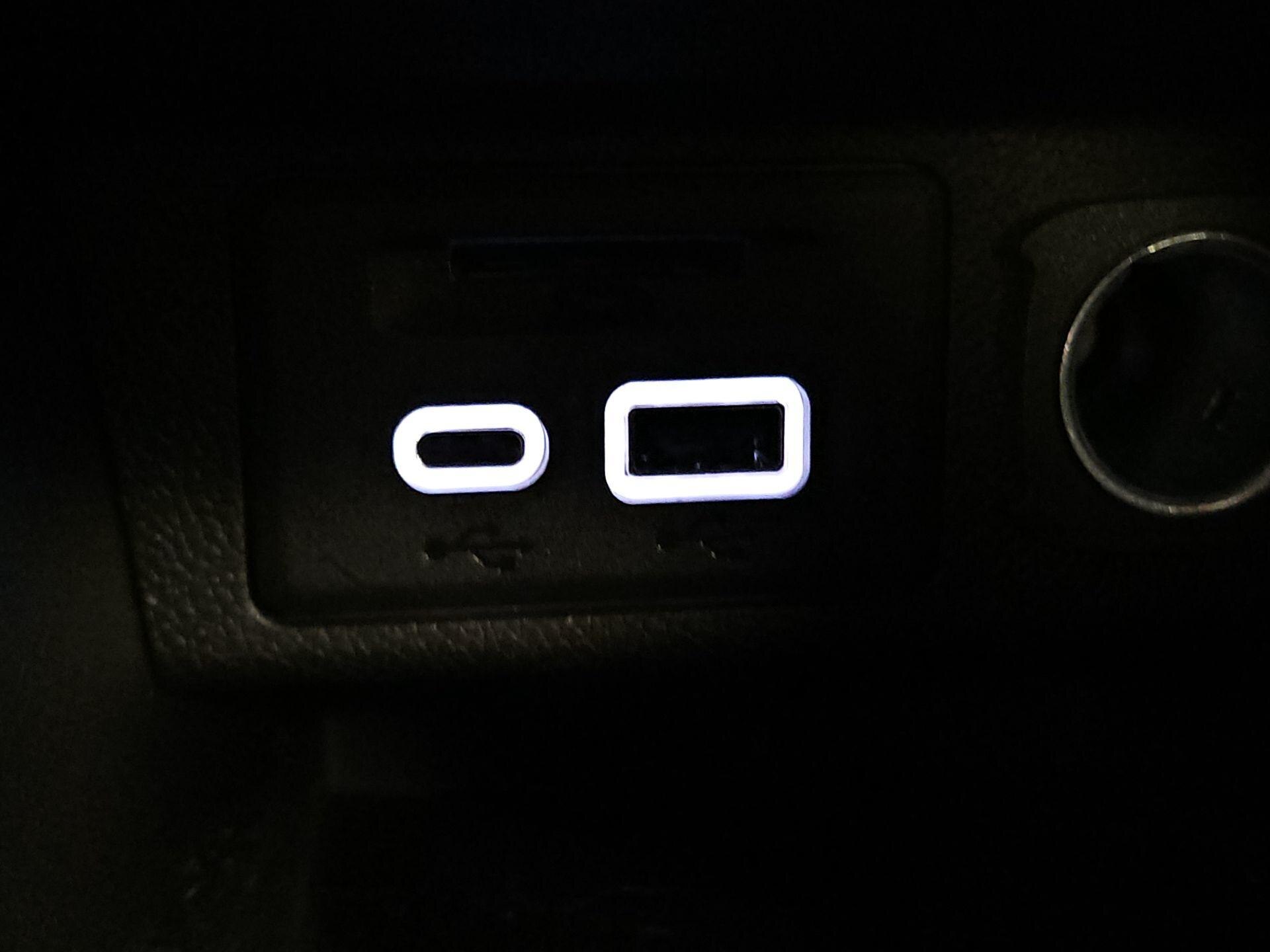 Thumbnail: 2022 Chevrolet Bolt EUV - 18