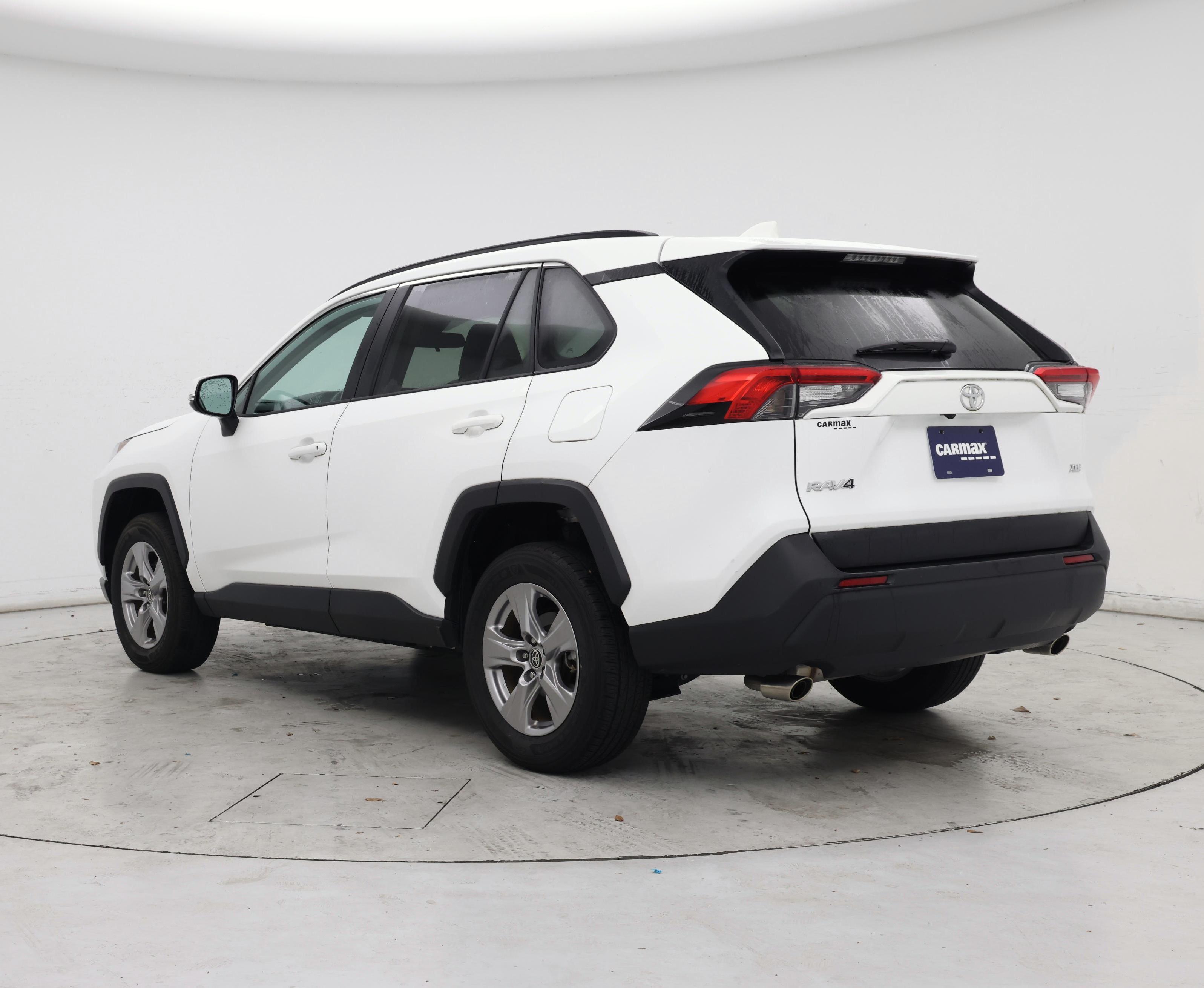 Thumbnail: 2022 Toyota RAV4 - 2