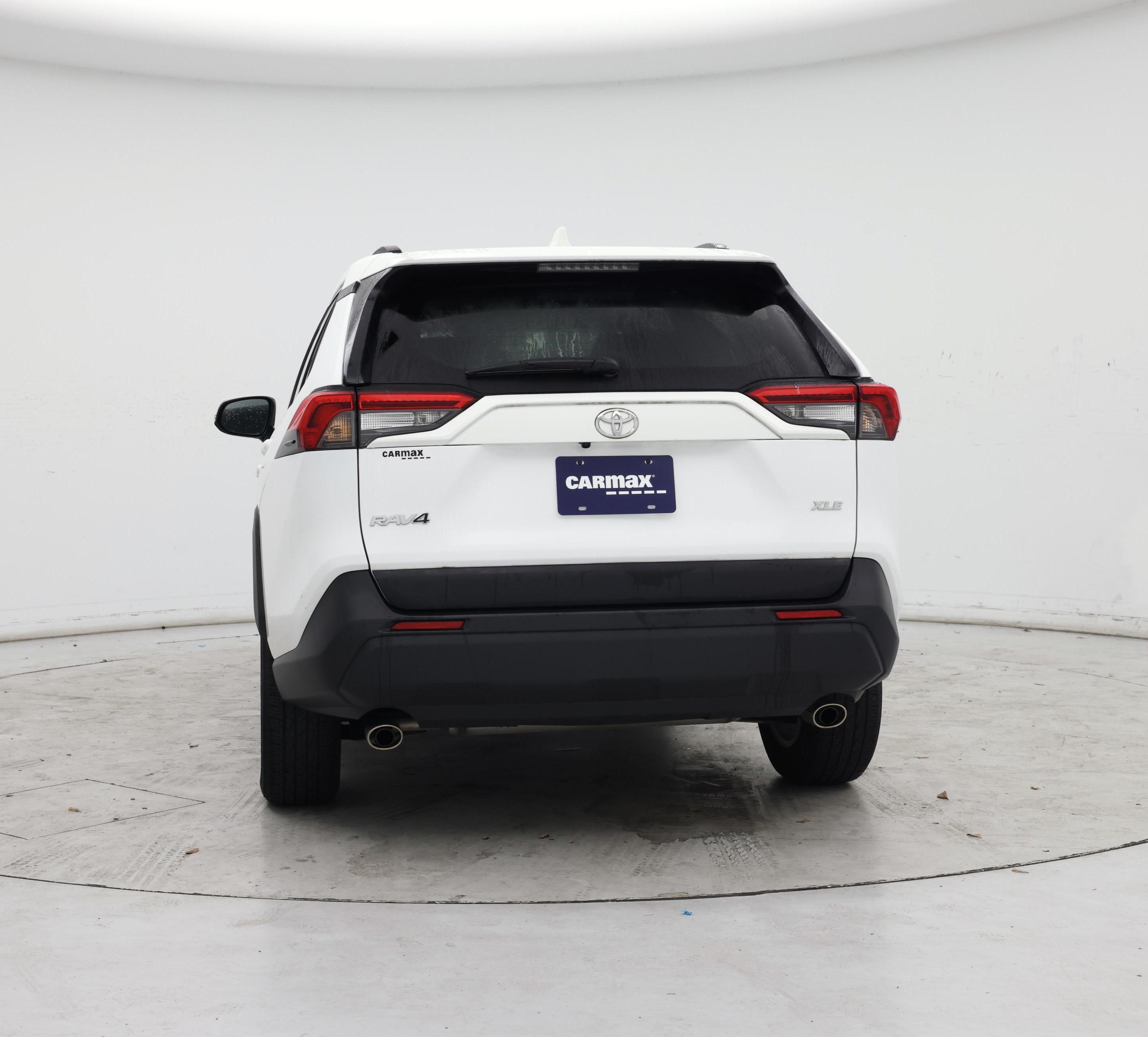 Thumbnail: 2022 Toyota RAV4 - 6