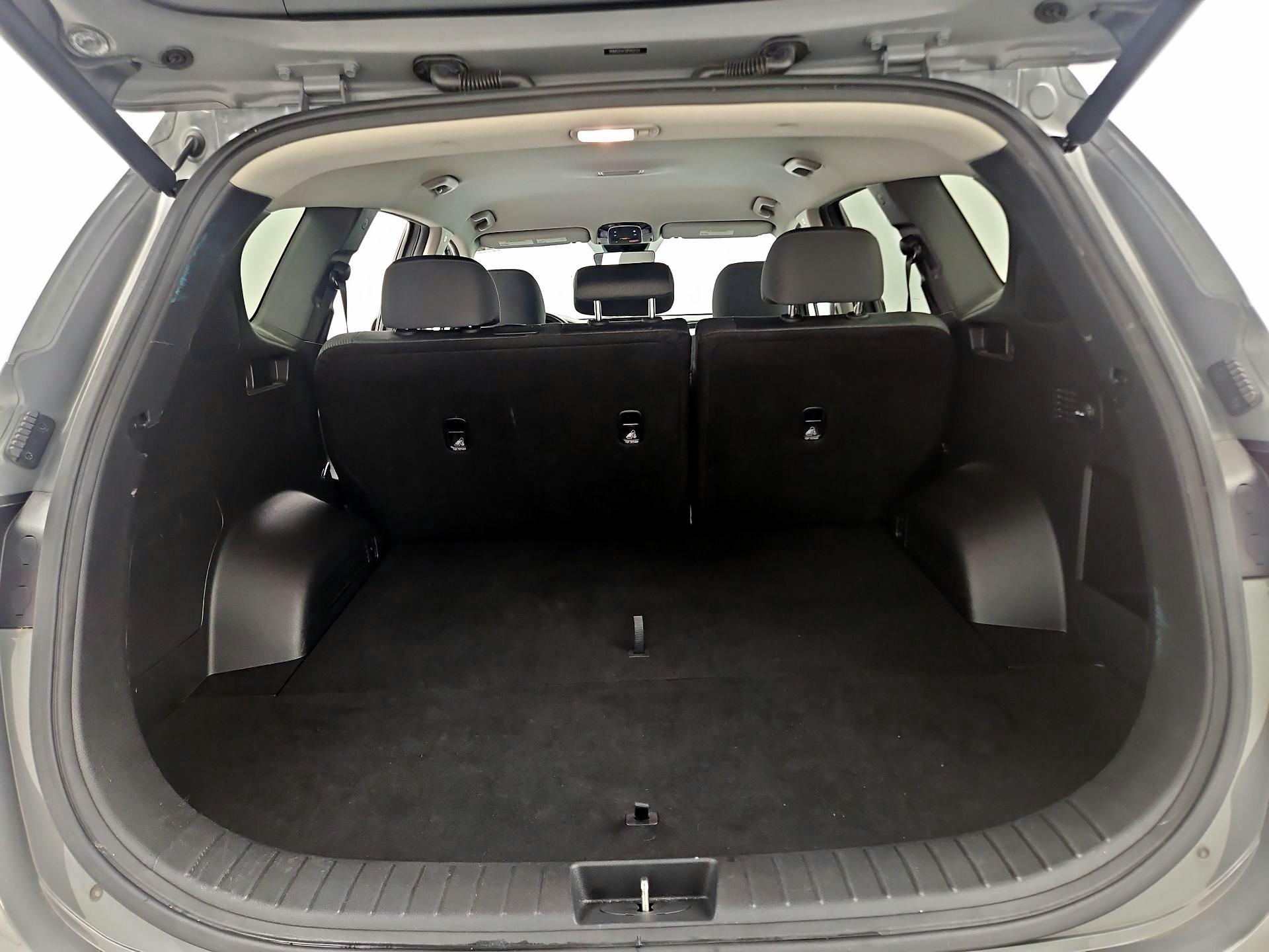 Thumbnail: 2023 Hyundai Santa Fe - 20