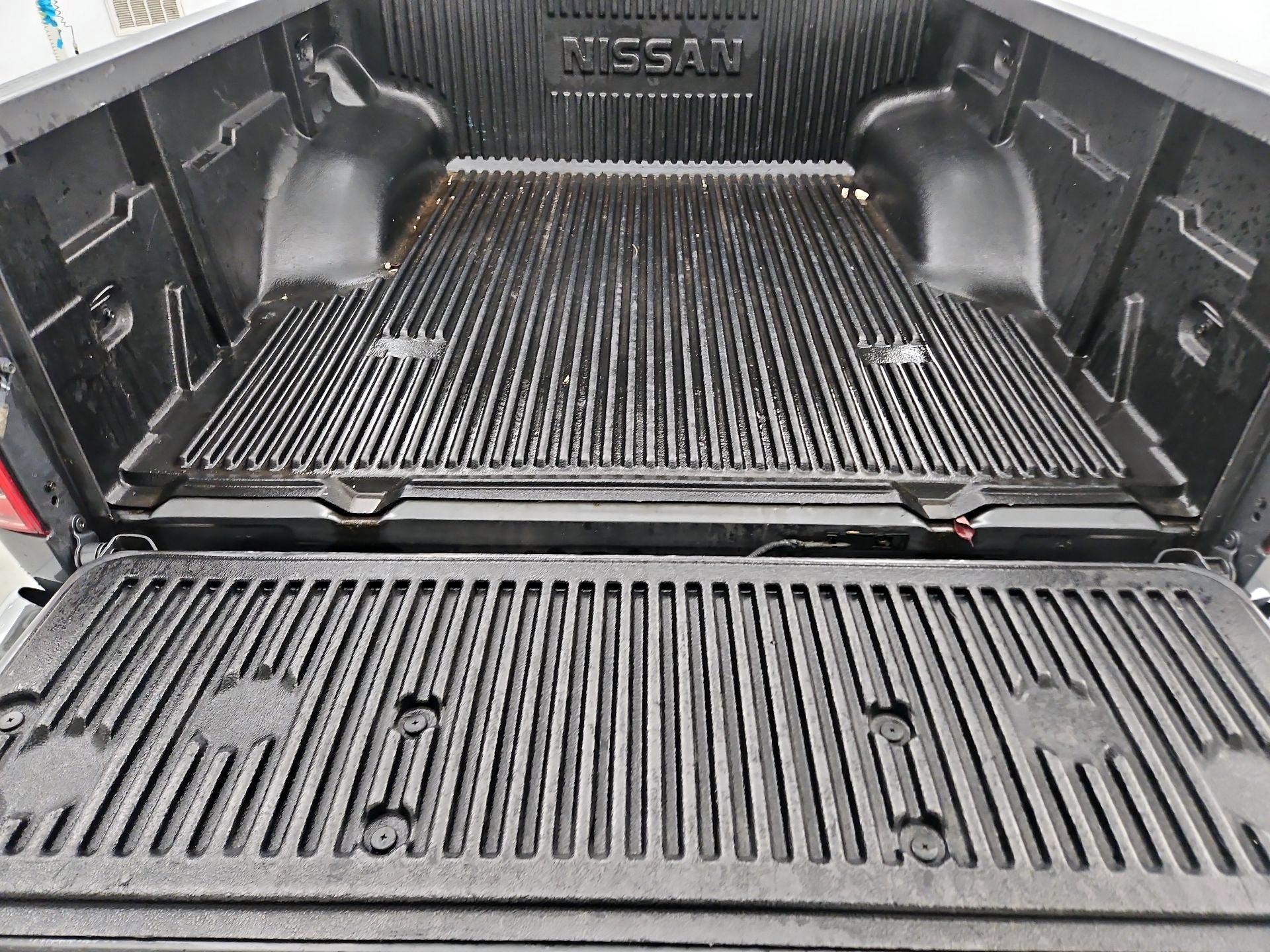 Thumbnail: 2019 Nissan Frontier - 19