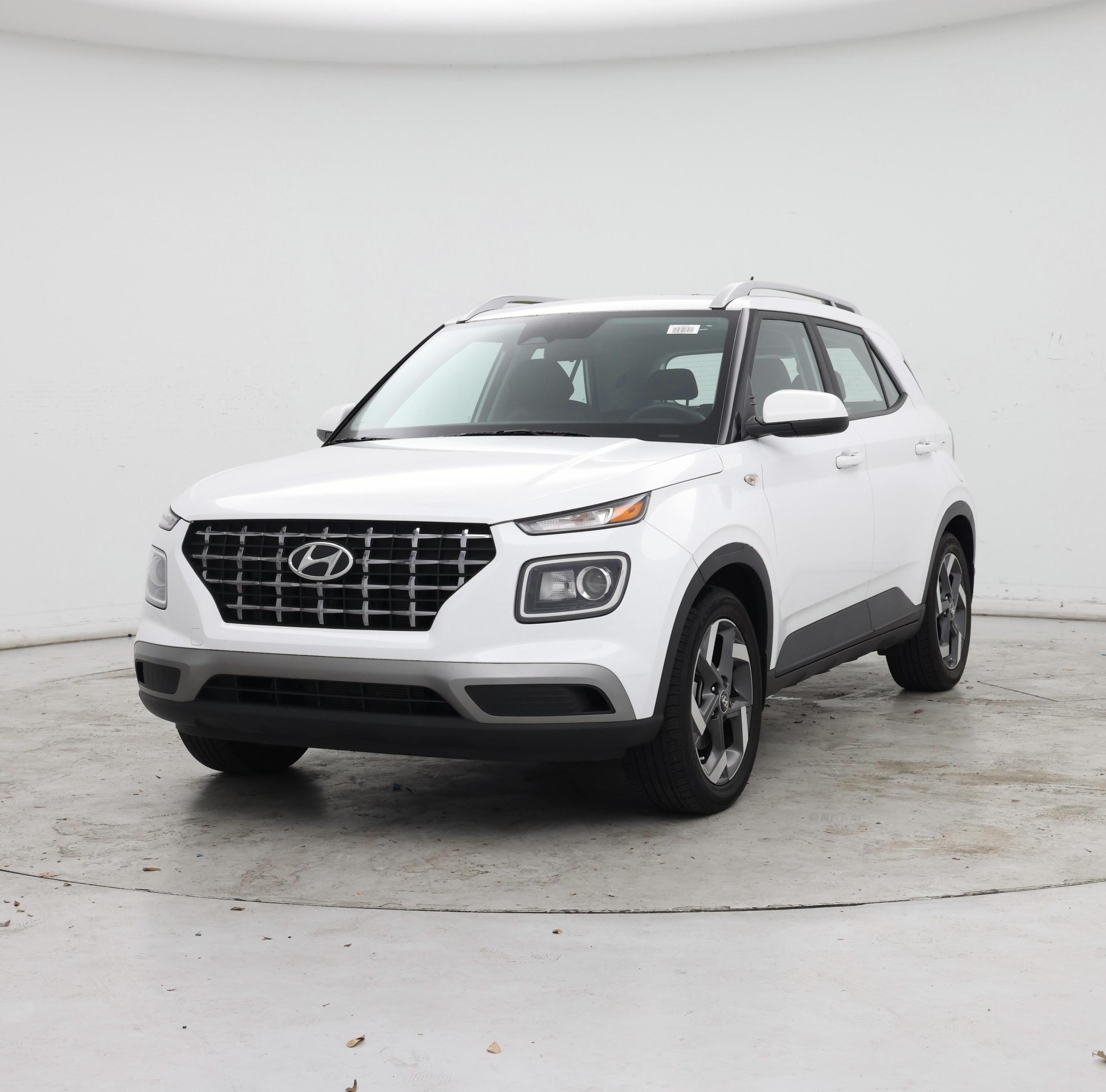 Thumbnail: 2023 Hyundai Venue - 4