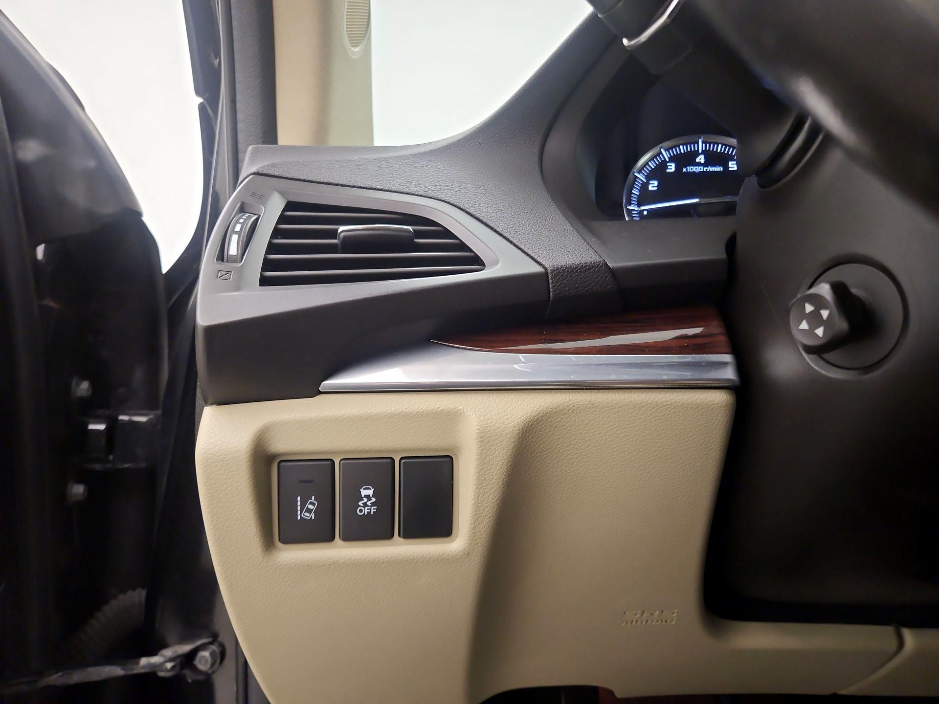 Thumbnail: 2016 Acura MDX - 13