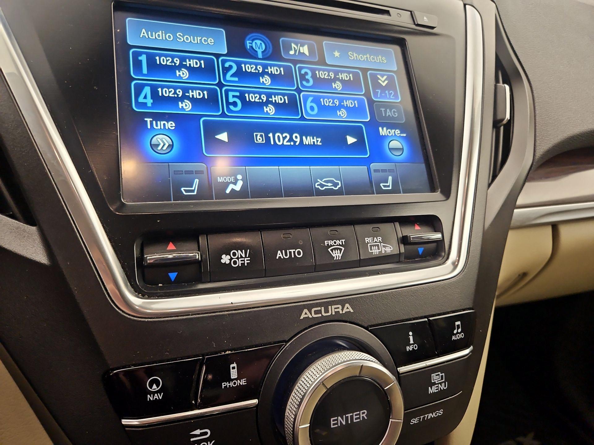 Thumbnail: 2016 Acura MDX - 16