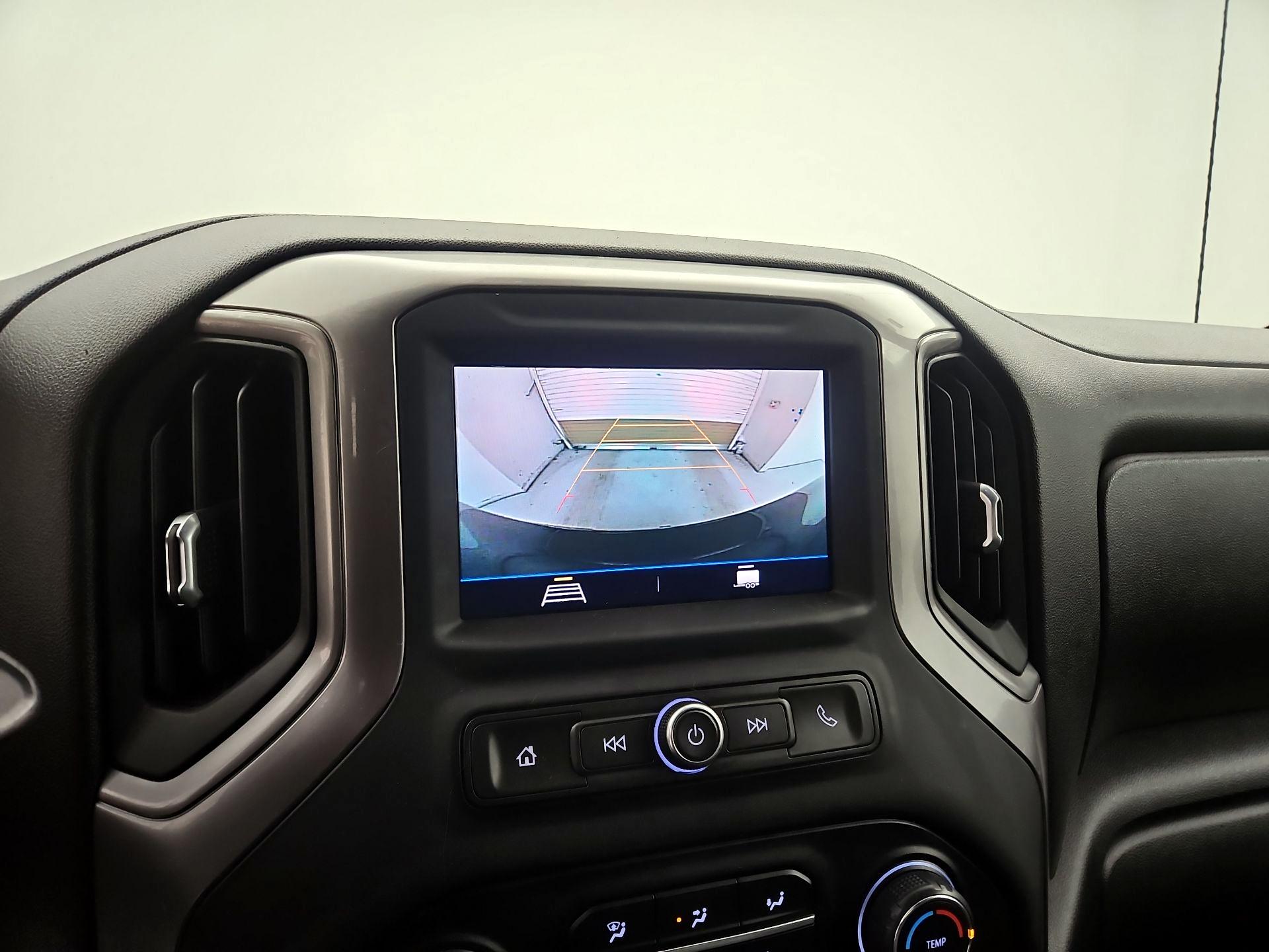 Thumbnail: 2020 Chevrolet Silverado 1500 - 14