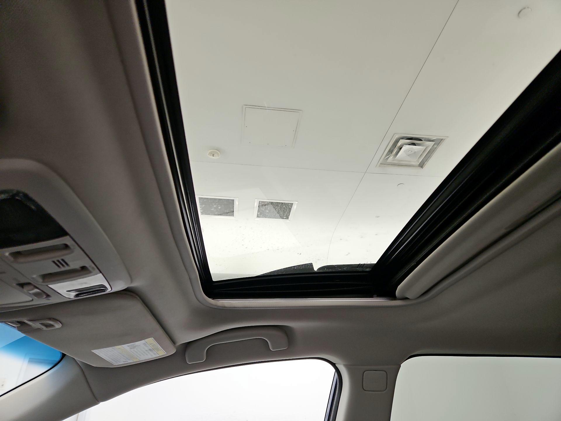 Thumbnail: 2018 Subaru Outback - 19