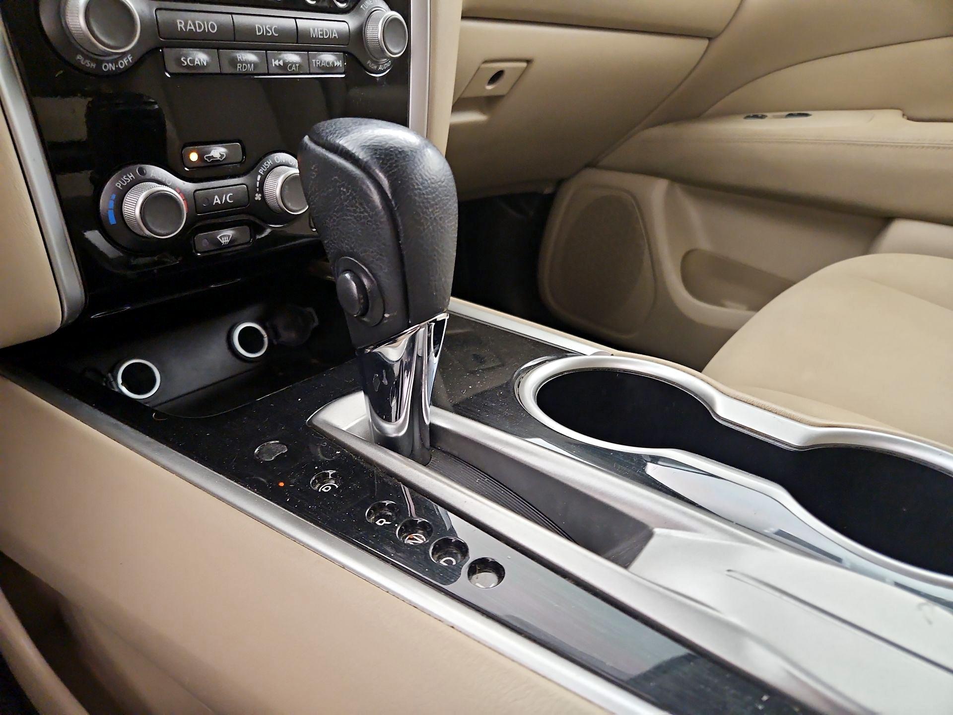 Thumbnail: 2017 Nissan Pathfinder - 17