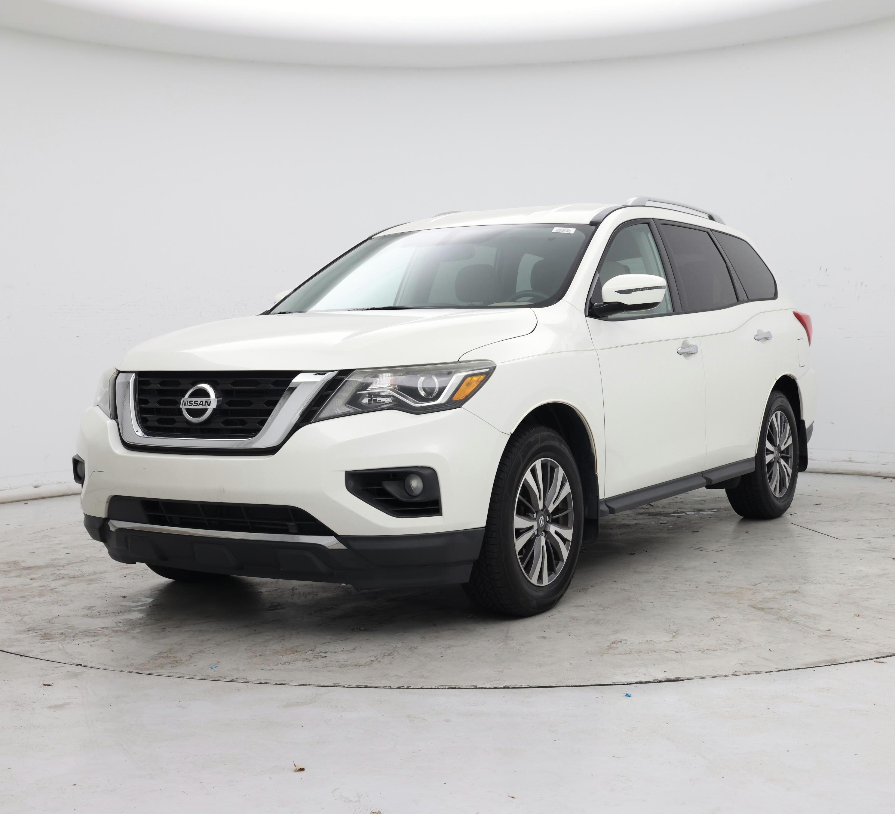 Thumbnail: 2017 Nissan Pathfinder - 4