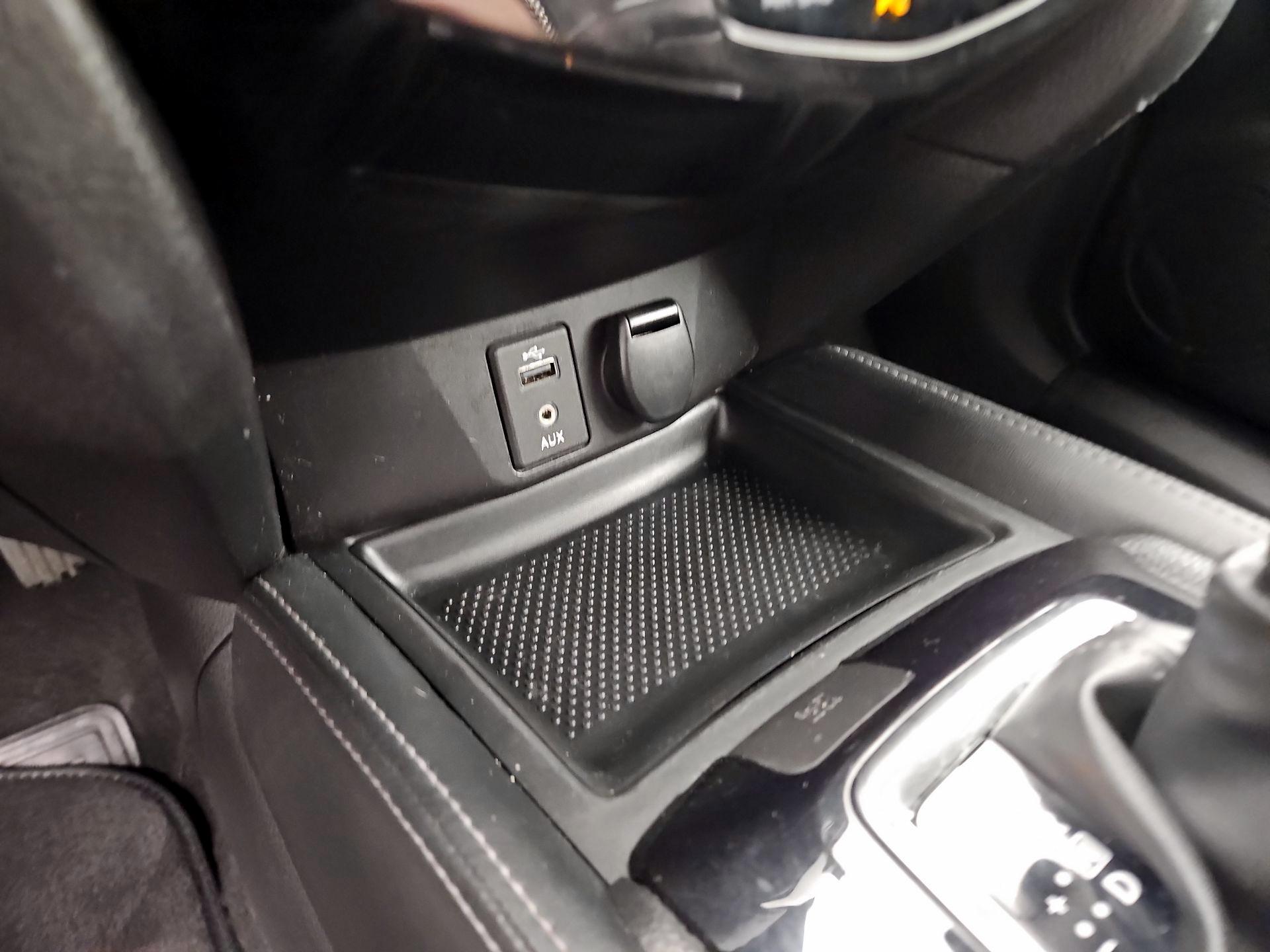 Thumbnail: 2017 Nissan Rogue - 18