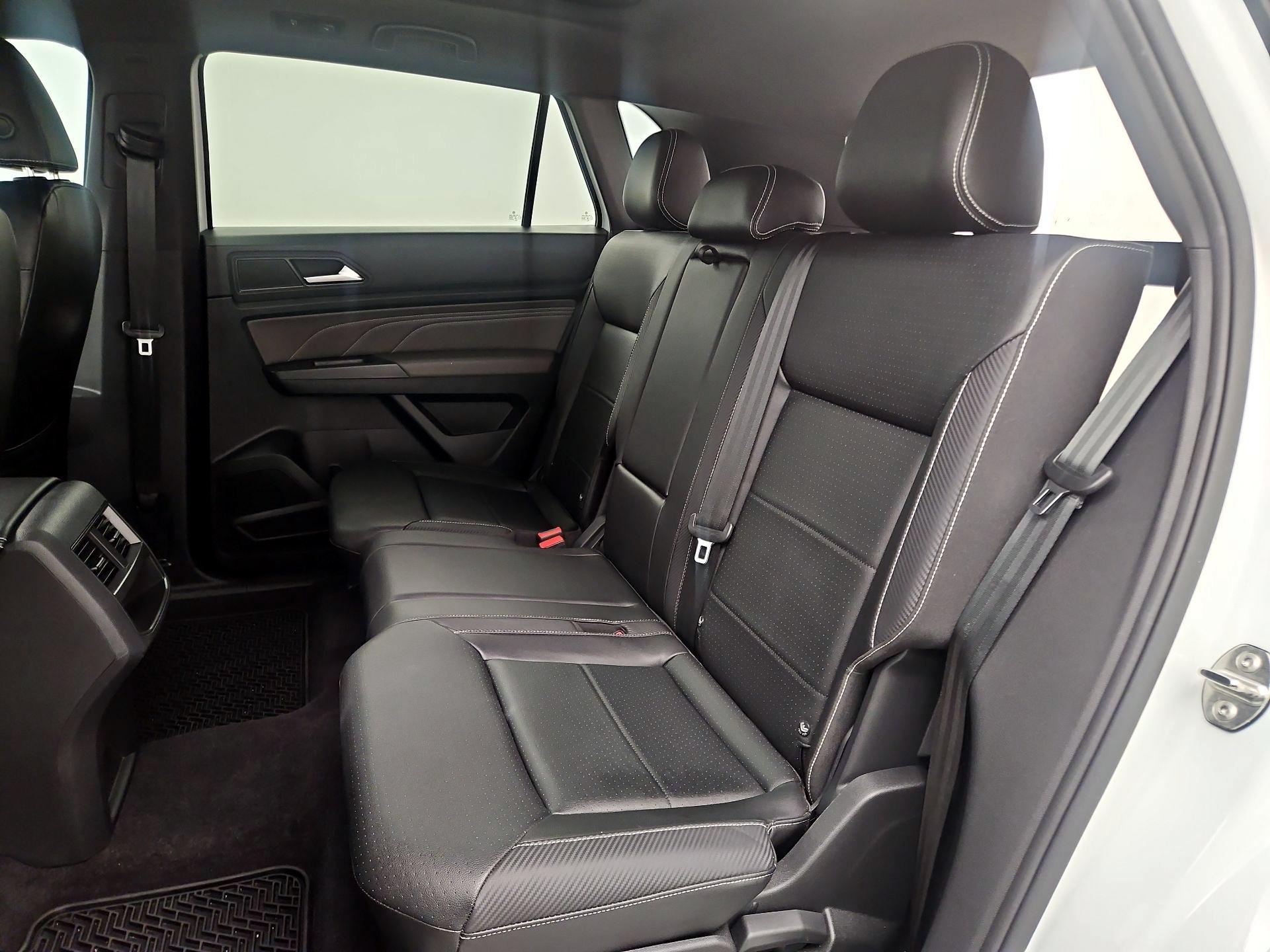 Thumbnail: 2021 Volkswagen Atlas - 19