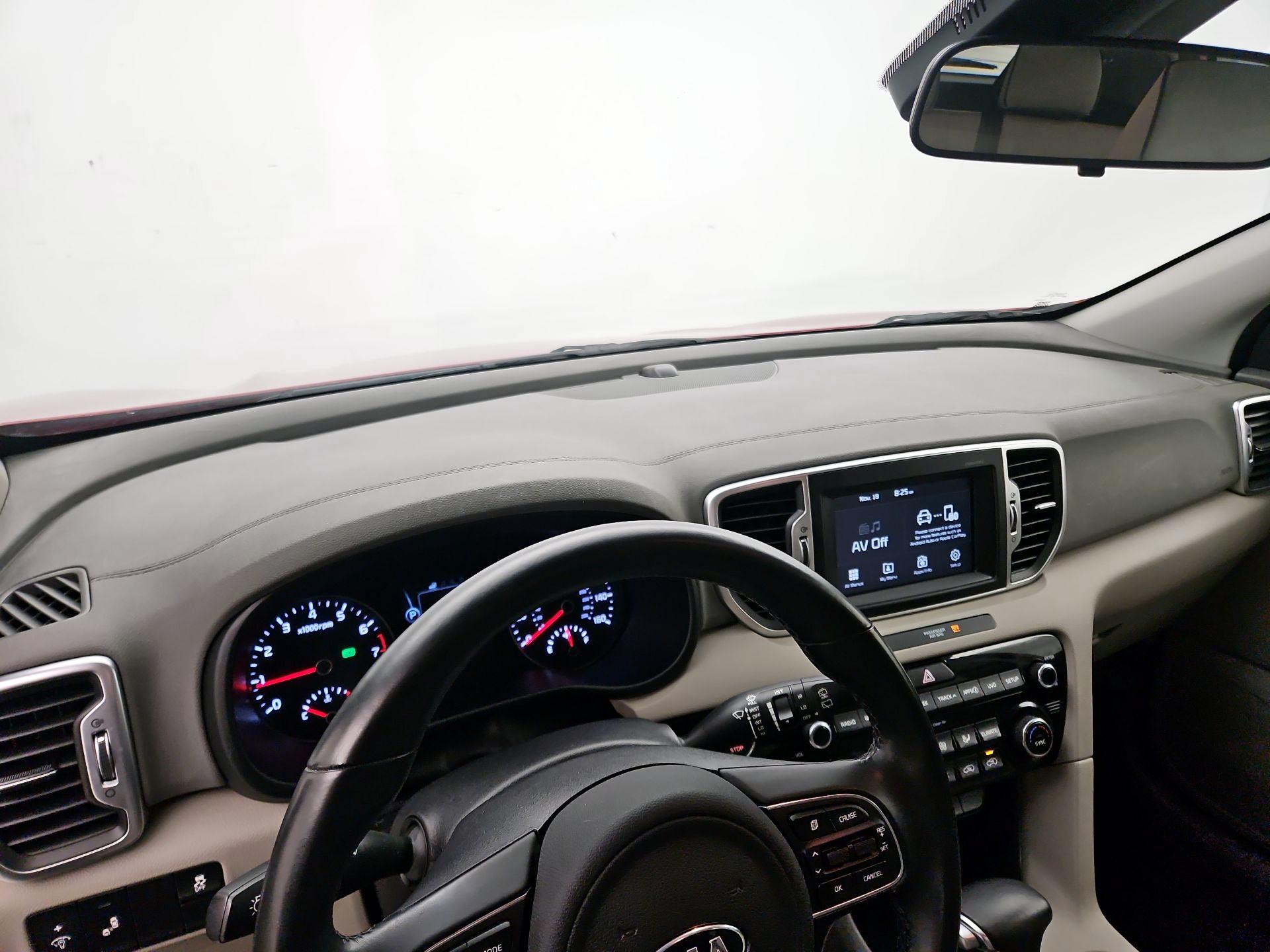 Thumbnail: 2019 Kia Sportage - 9