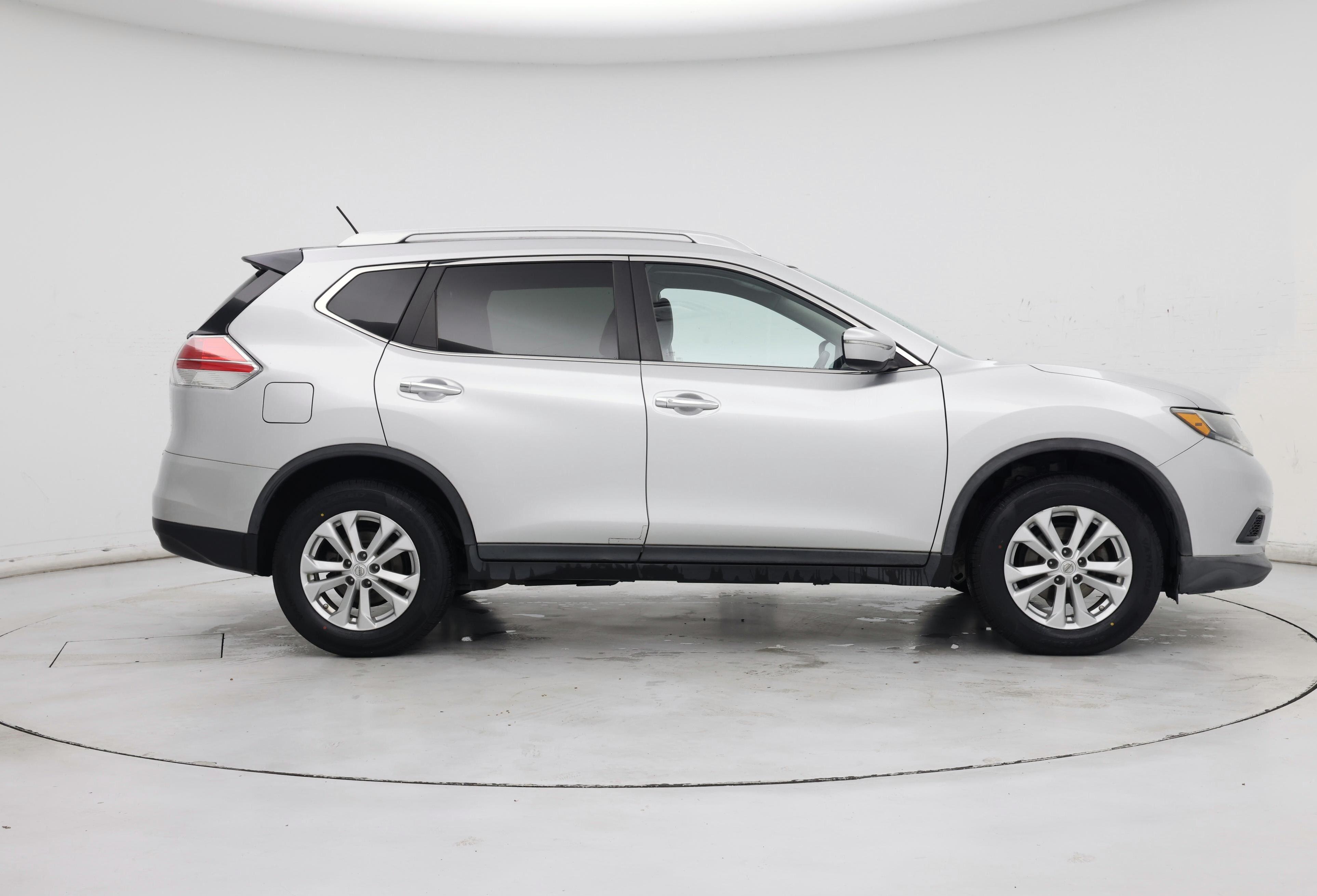 Thumbnail: 2015 Nissan Rogue - 7