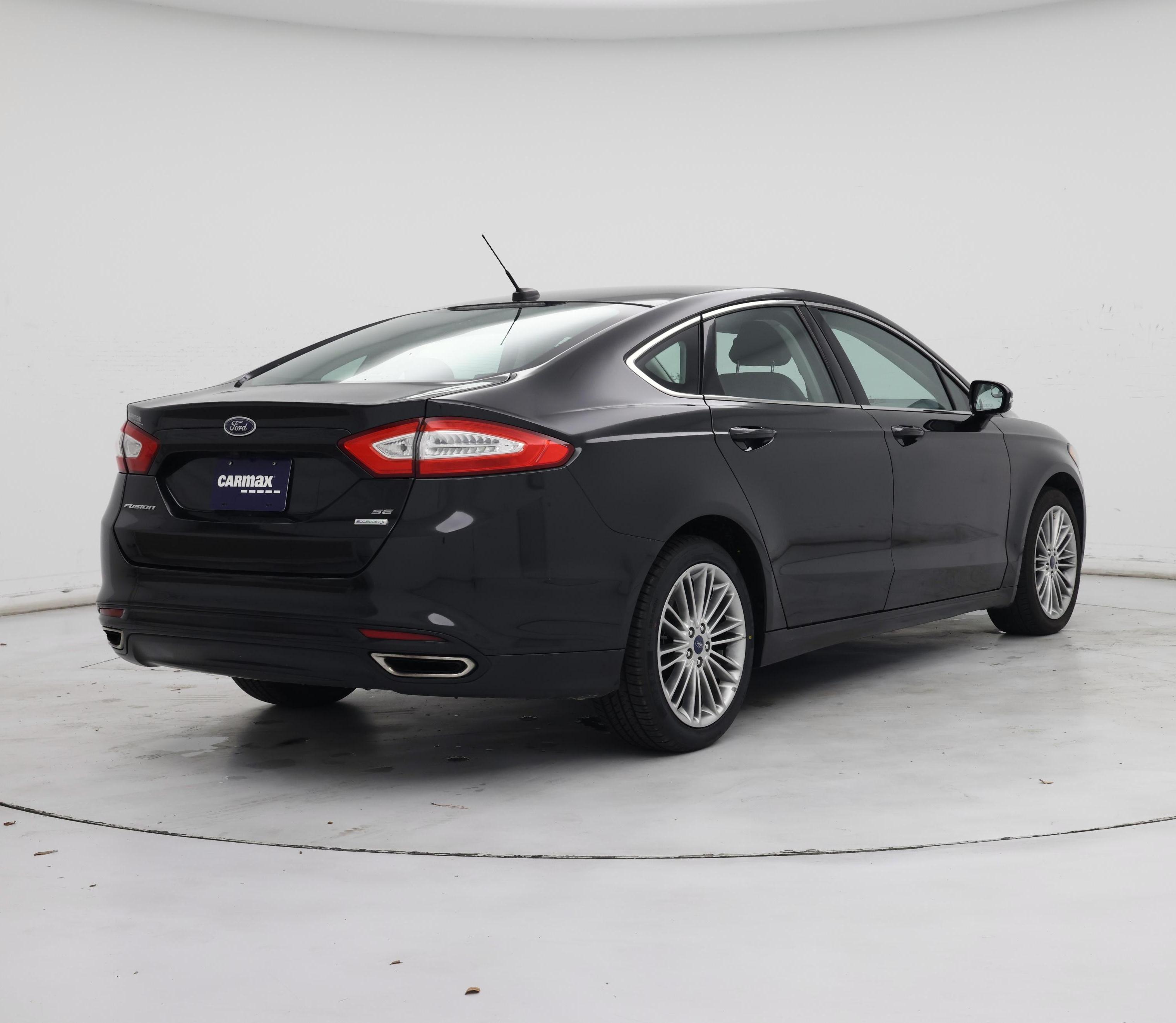 Thumbnail: 2015 Ford Fusion - 8