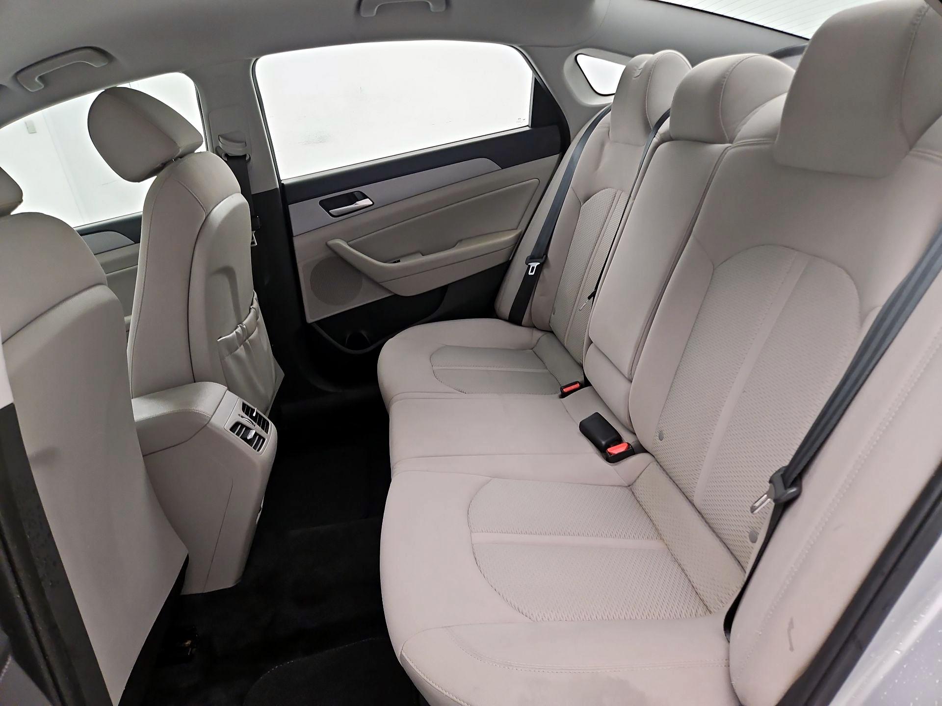 Thumbnail: 2018 Hyundai Sonata - 19