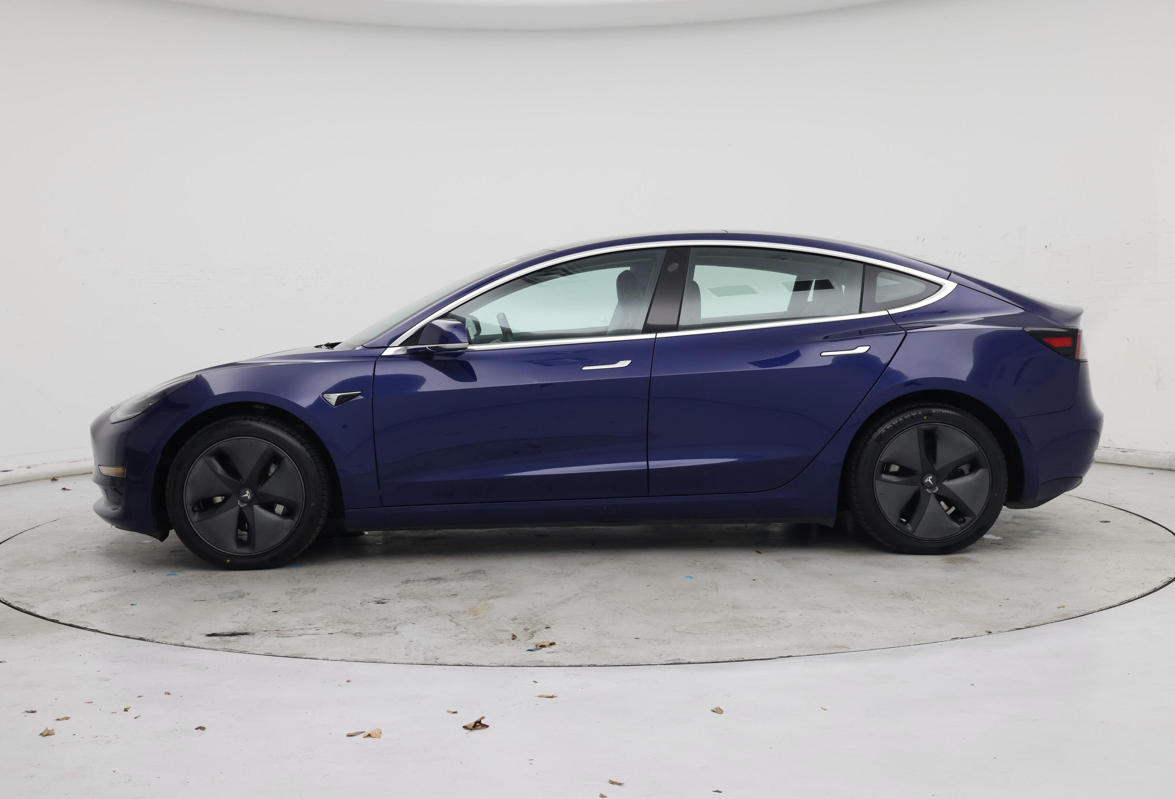 Thumbnail: 2019 Tesla Model 3 - 3