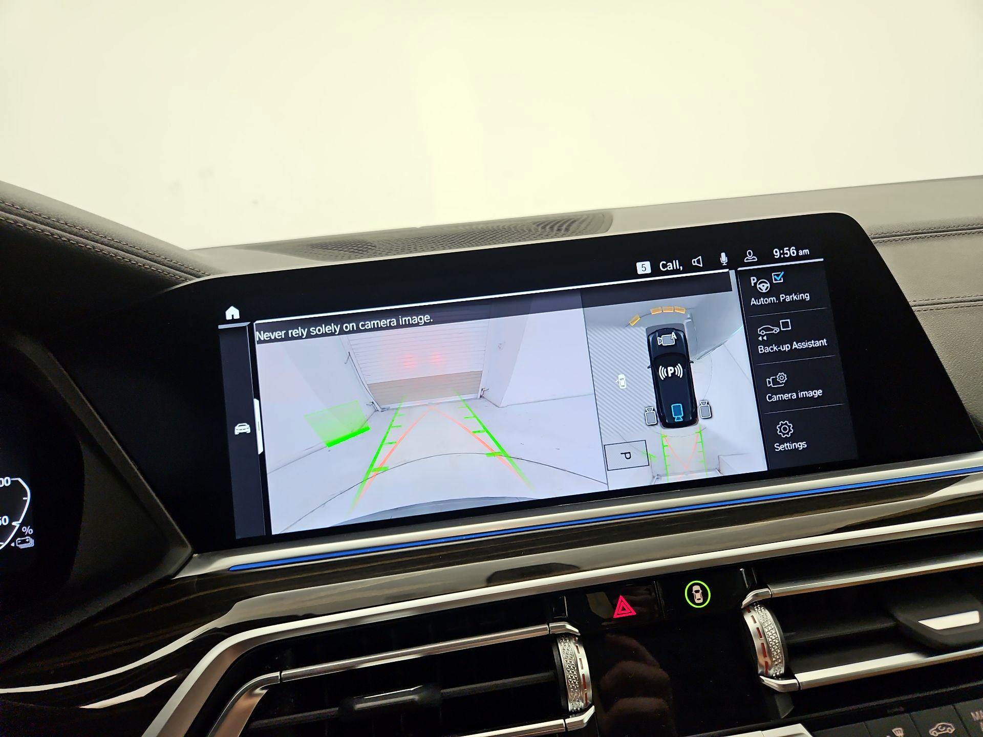 Thumbnail: 2023 BMW X5 - 15