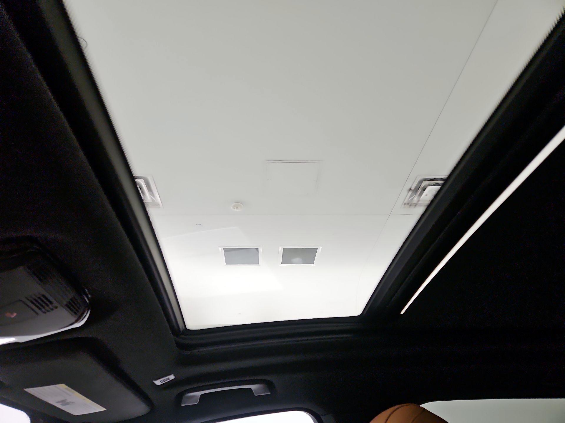 Thumbnail: 2023 BMW X5 - 20