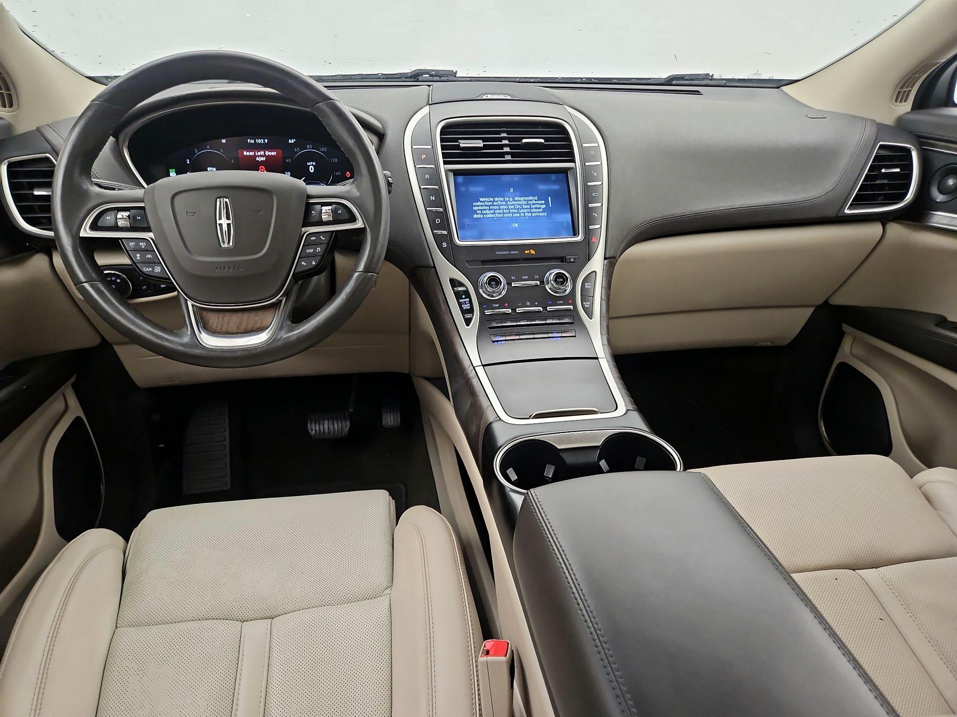 Thumbnail: 2020 Lincoln Nautilus - 9