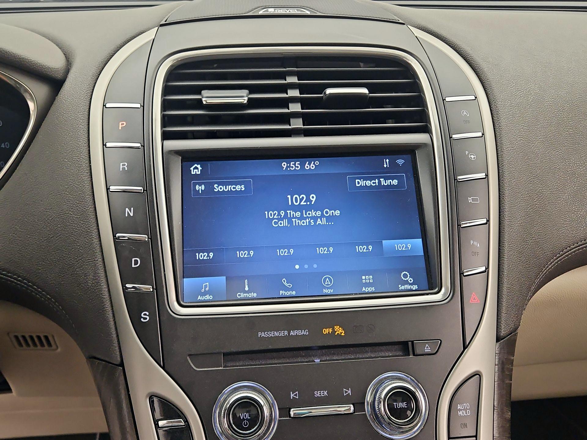 Thumbnail: 2020 Lincoln Nautilus - 15