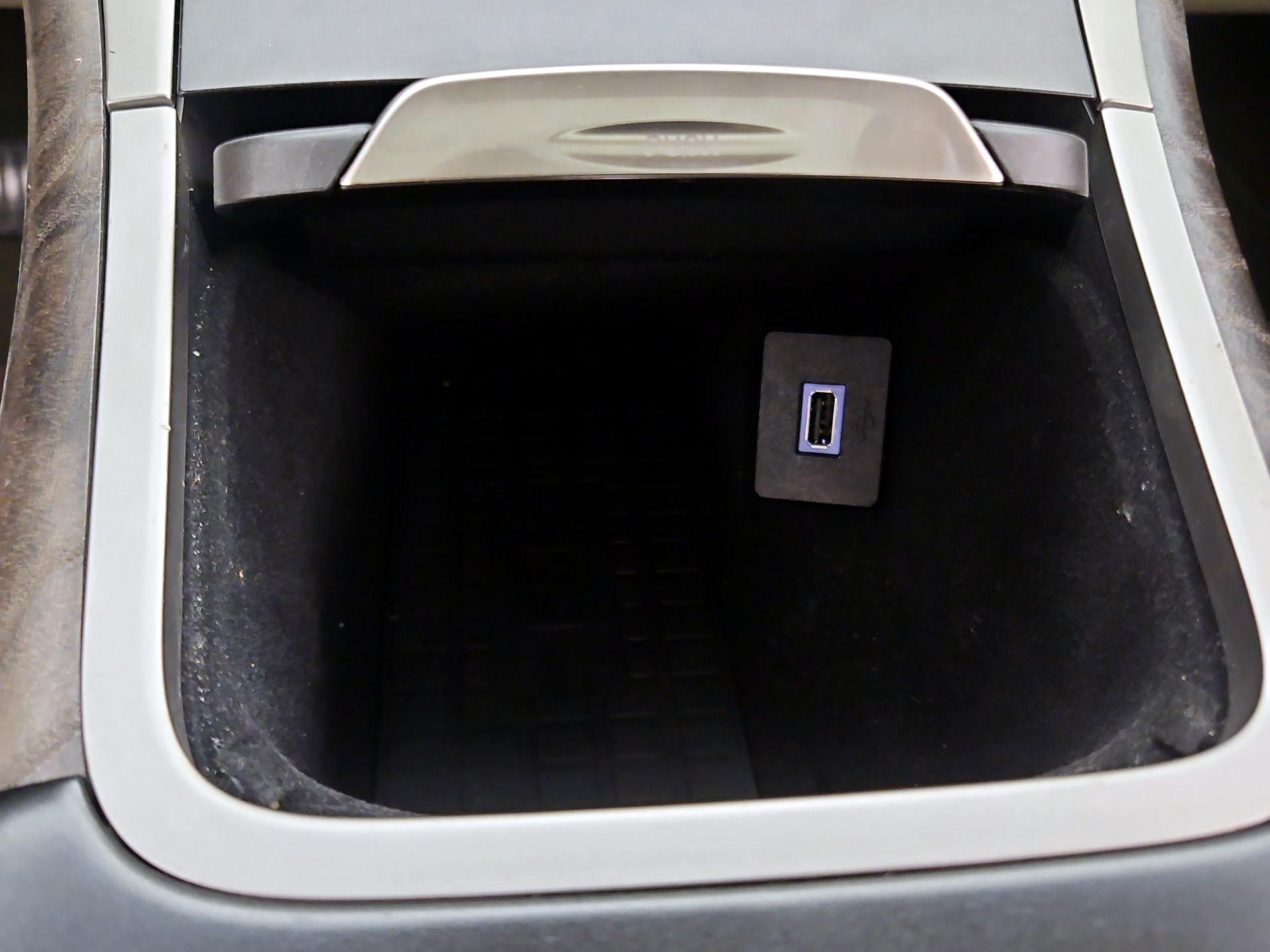 Thumbnail: 2020 Lincoln Nautilus - 18