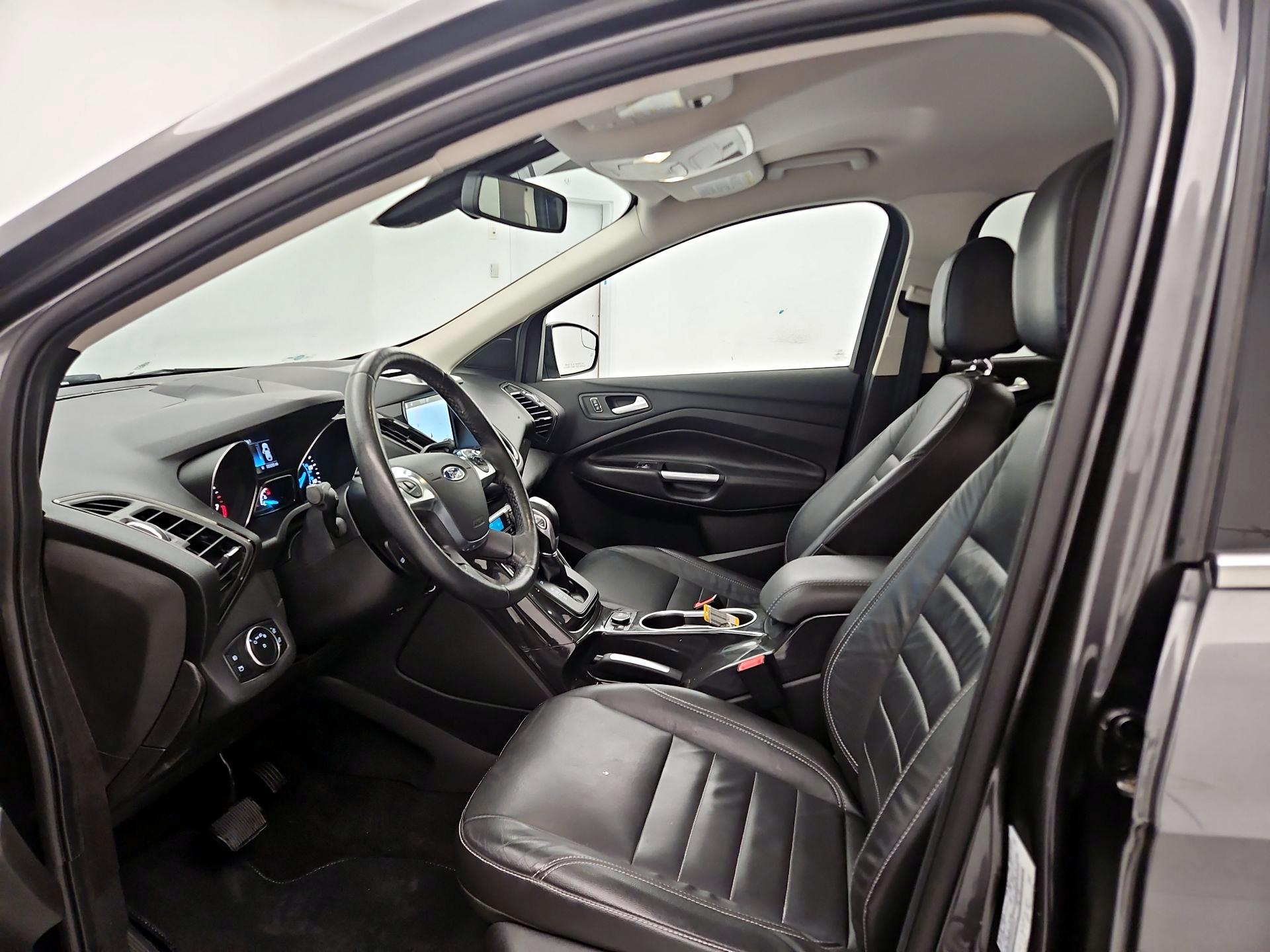 Thumbnail: 2016 Ford Escape - 11