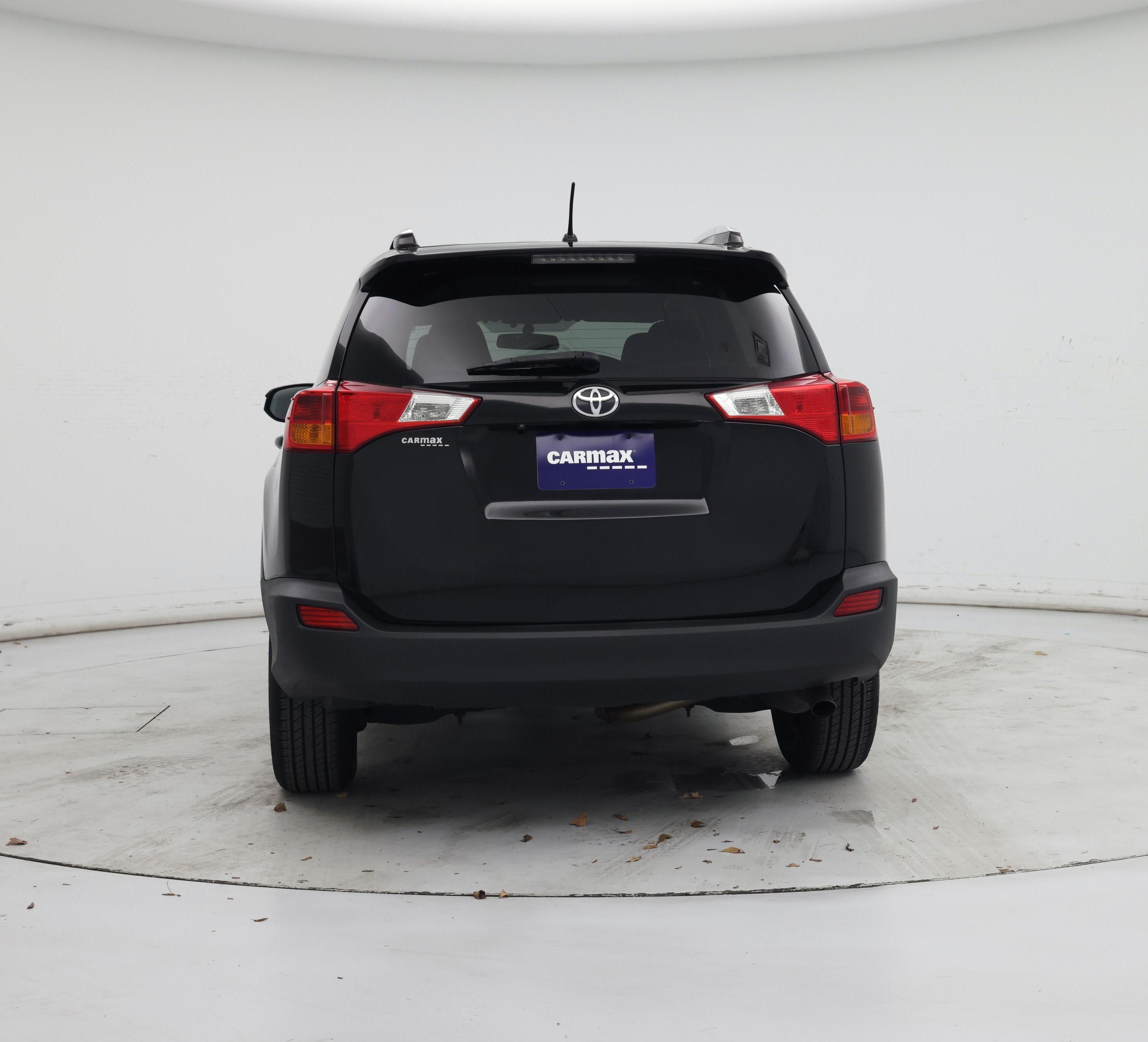 Thumbnail: 2015 Toyota RAV4 - 6