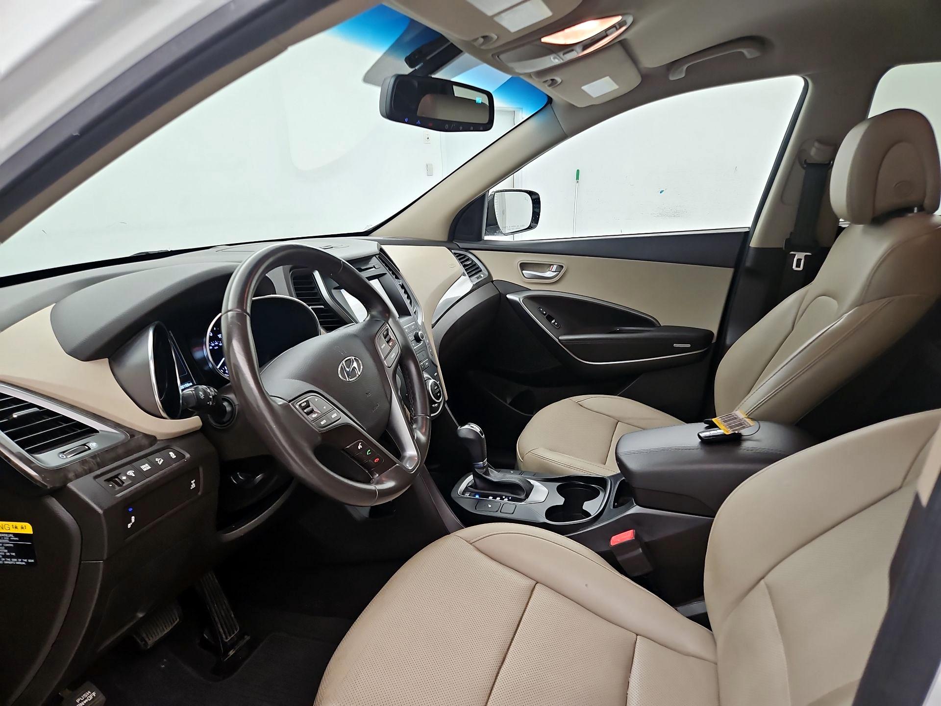 Thumbnail: 2017 Hyundai Santa Fe - 11