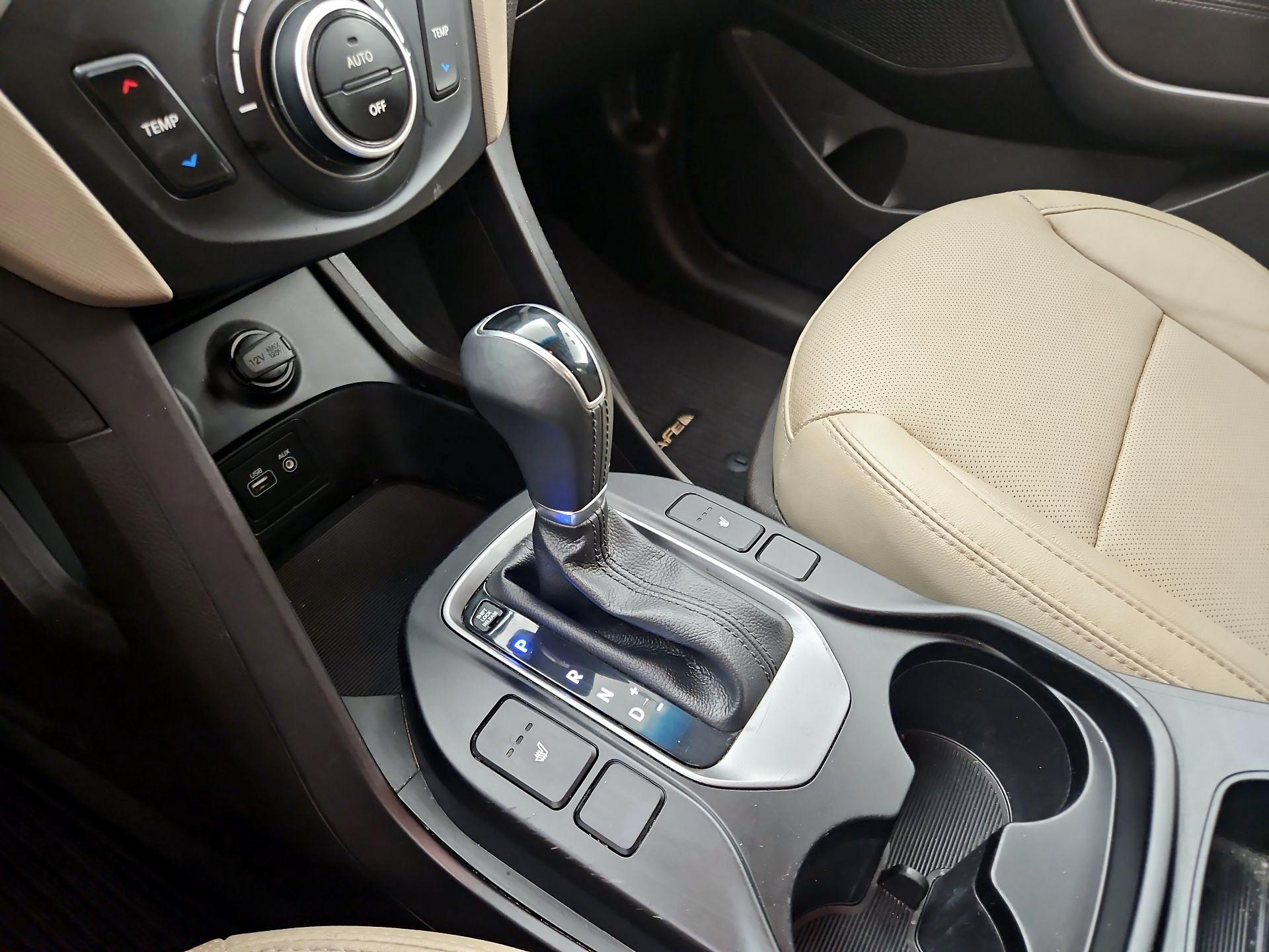 Thumbnail: 2017 Hyundai Santa Fe - 17