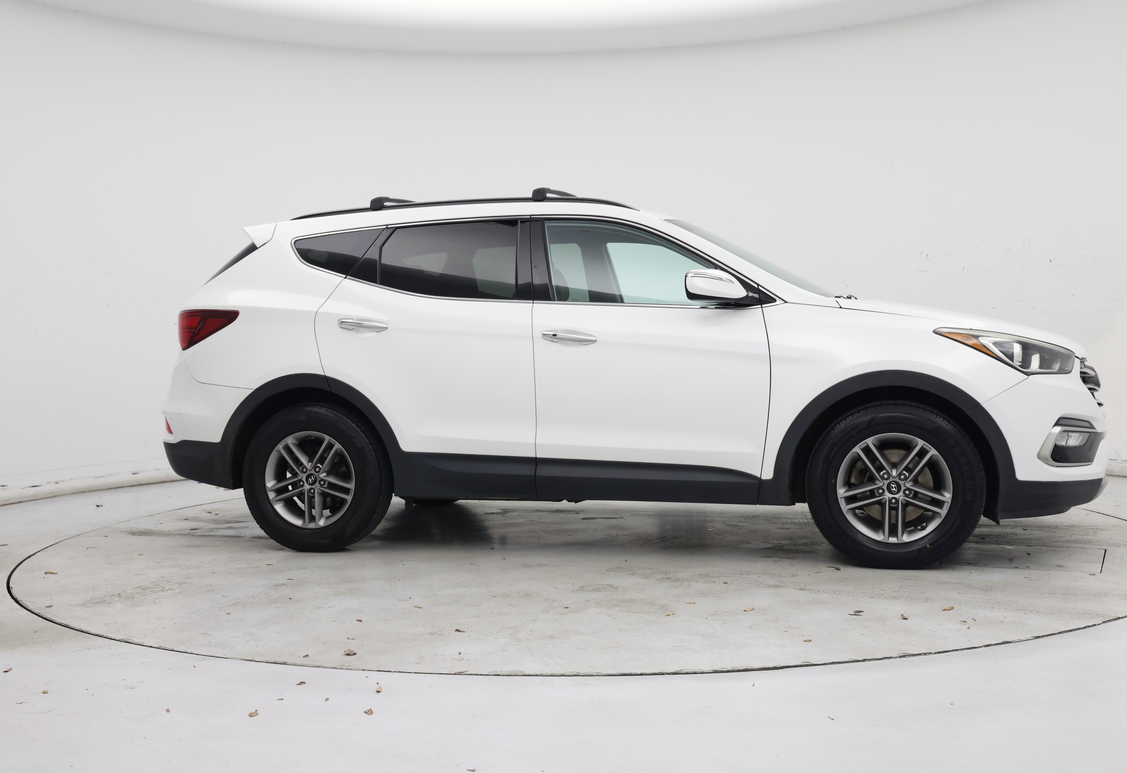 Thumbnail: 2017 Hyundai Santa Fe - 7