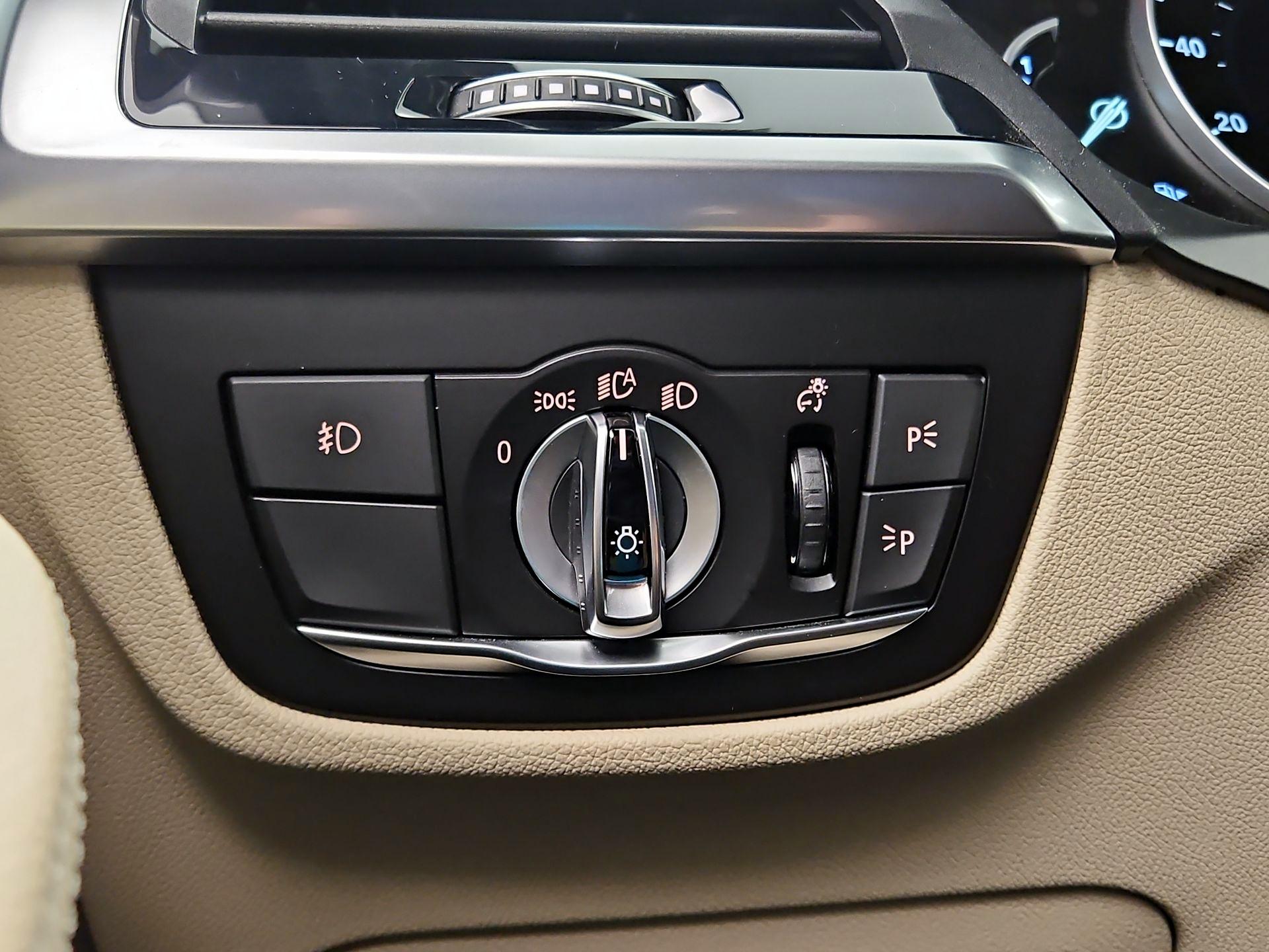 Thumbnail: 2019 BMW X3 - 13