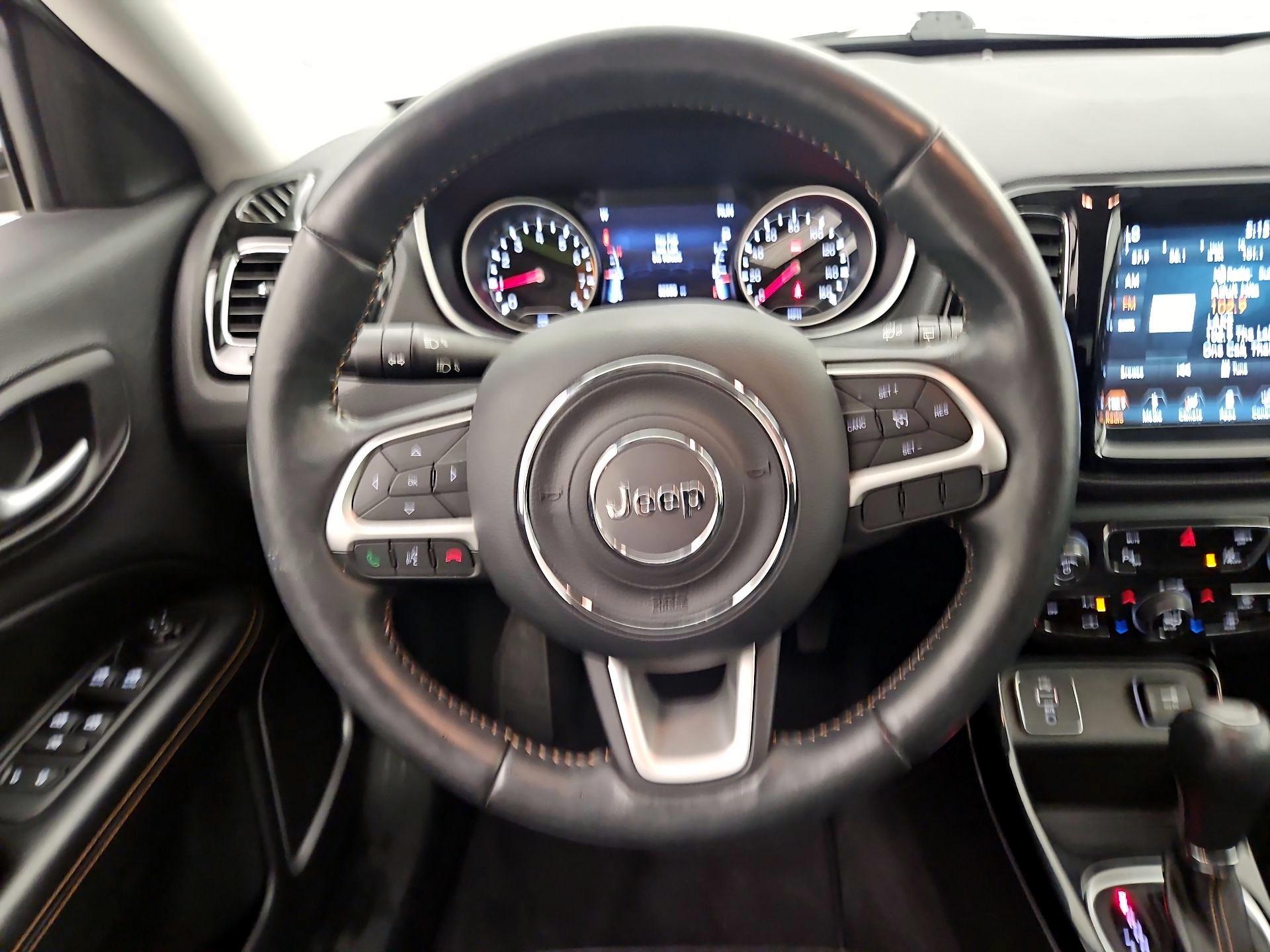 Thumbnail: 2018 Jeep Compass - 10