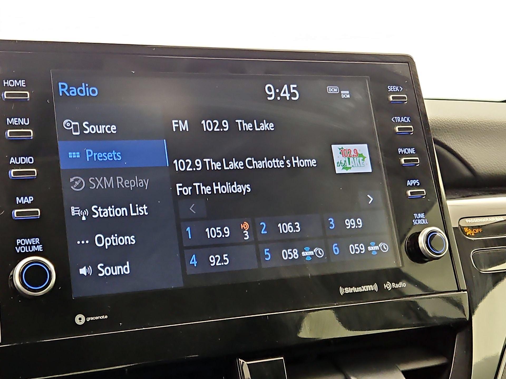 Thumbnail: 2023 Toyota Camry - 15