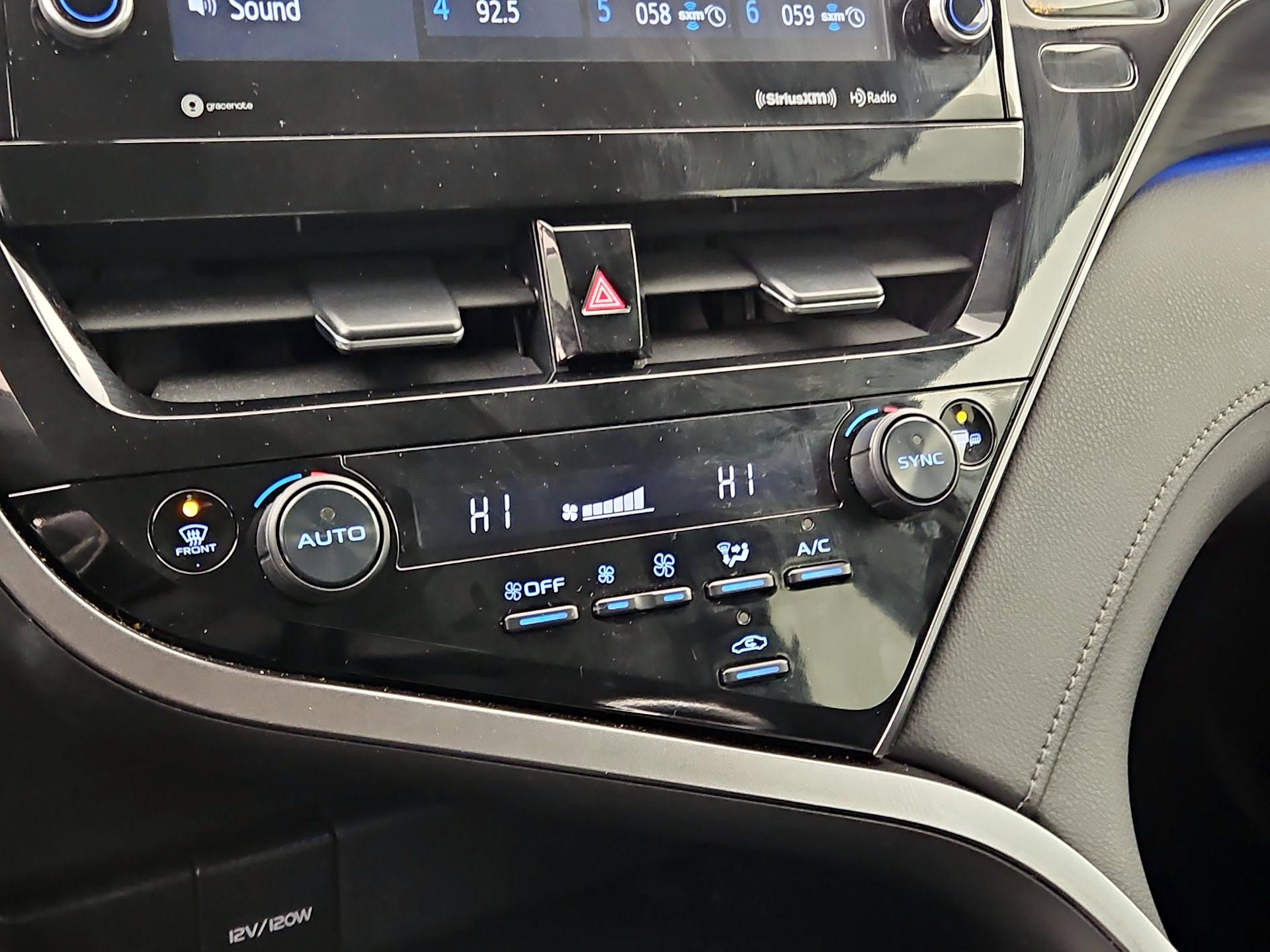 Thumbnail: 2023 Toyota Camry - 16