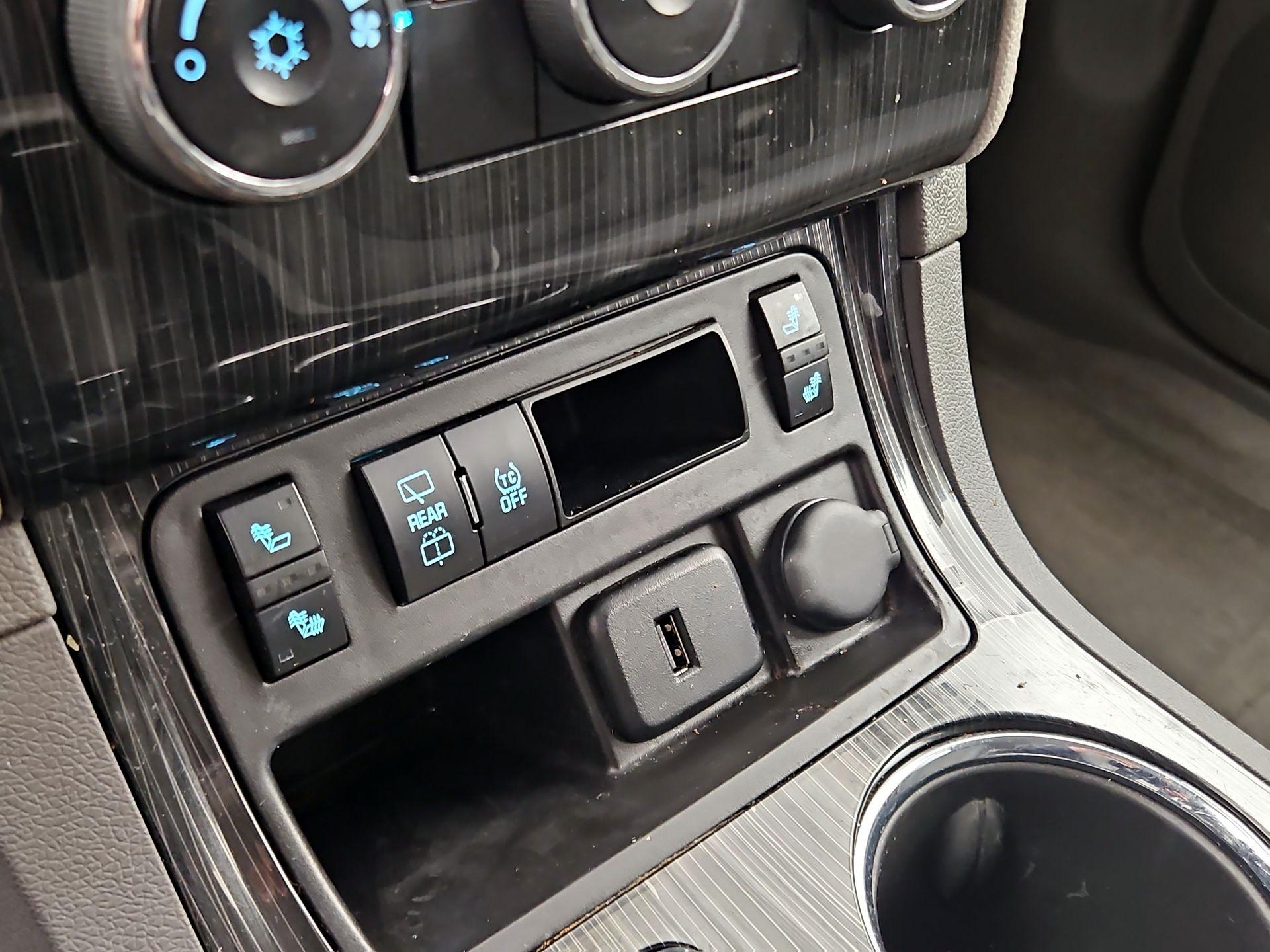 Thumbnail: 2017 Chevrolet Traverse - 18