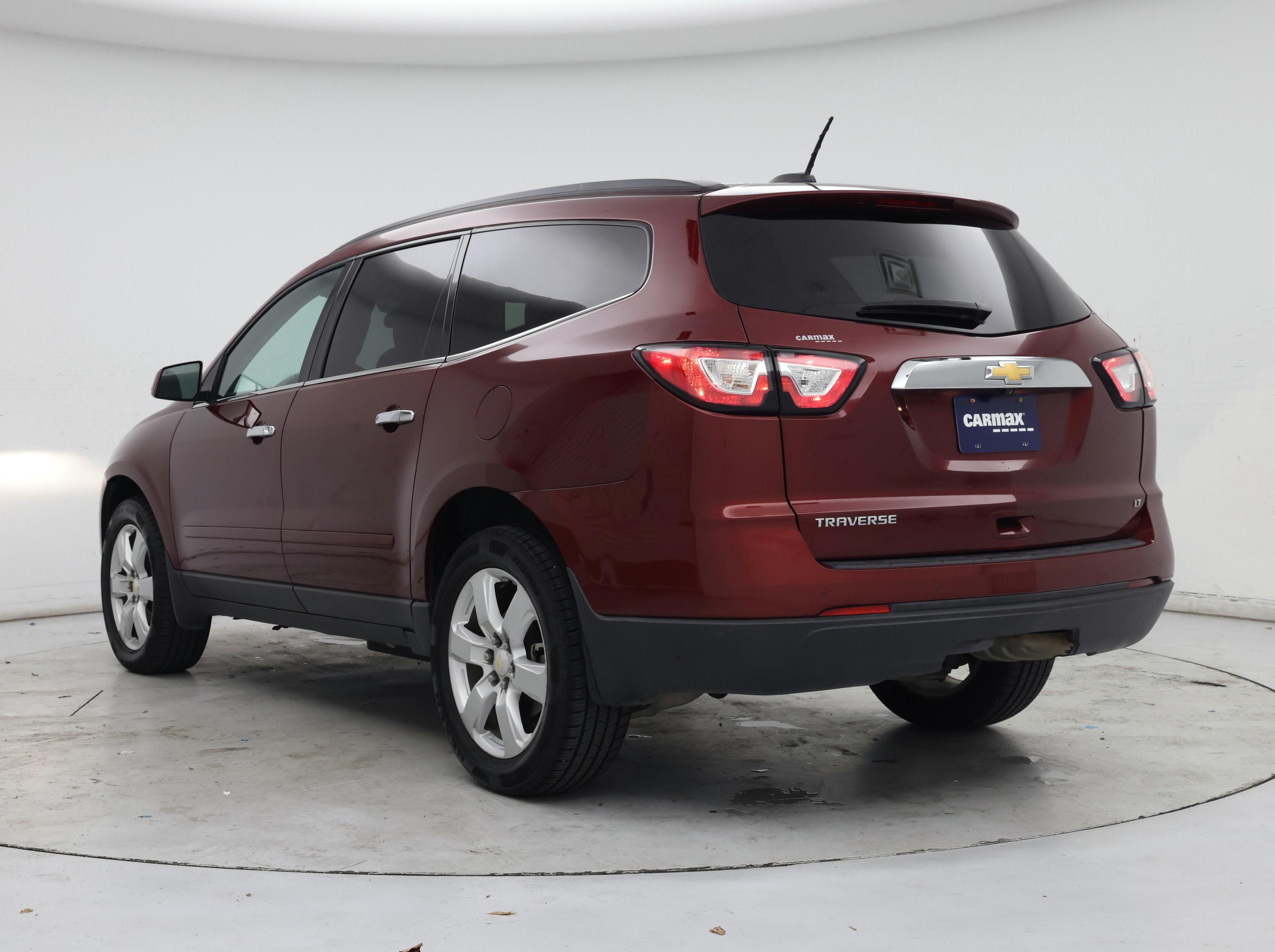 Thumbnail: 2017 Chevrolet Traverse - 2