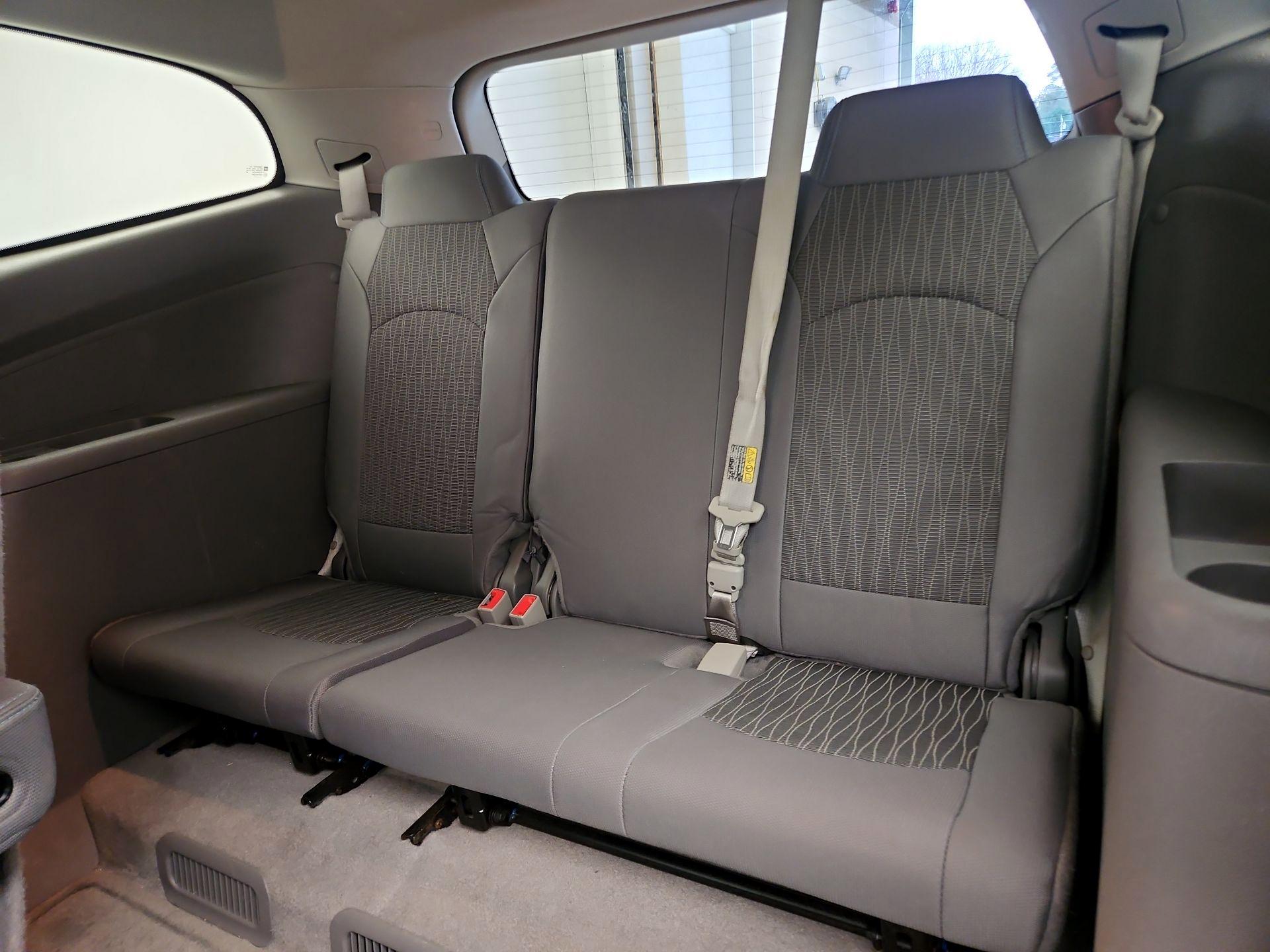 Thumbnail: 2017 Chevrolet Traverse - 20