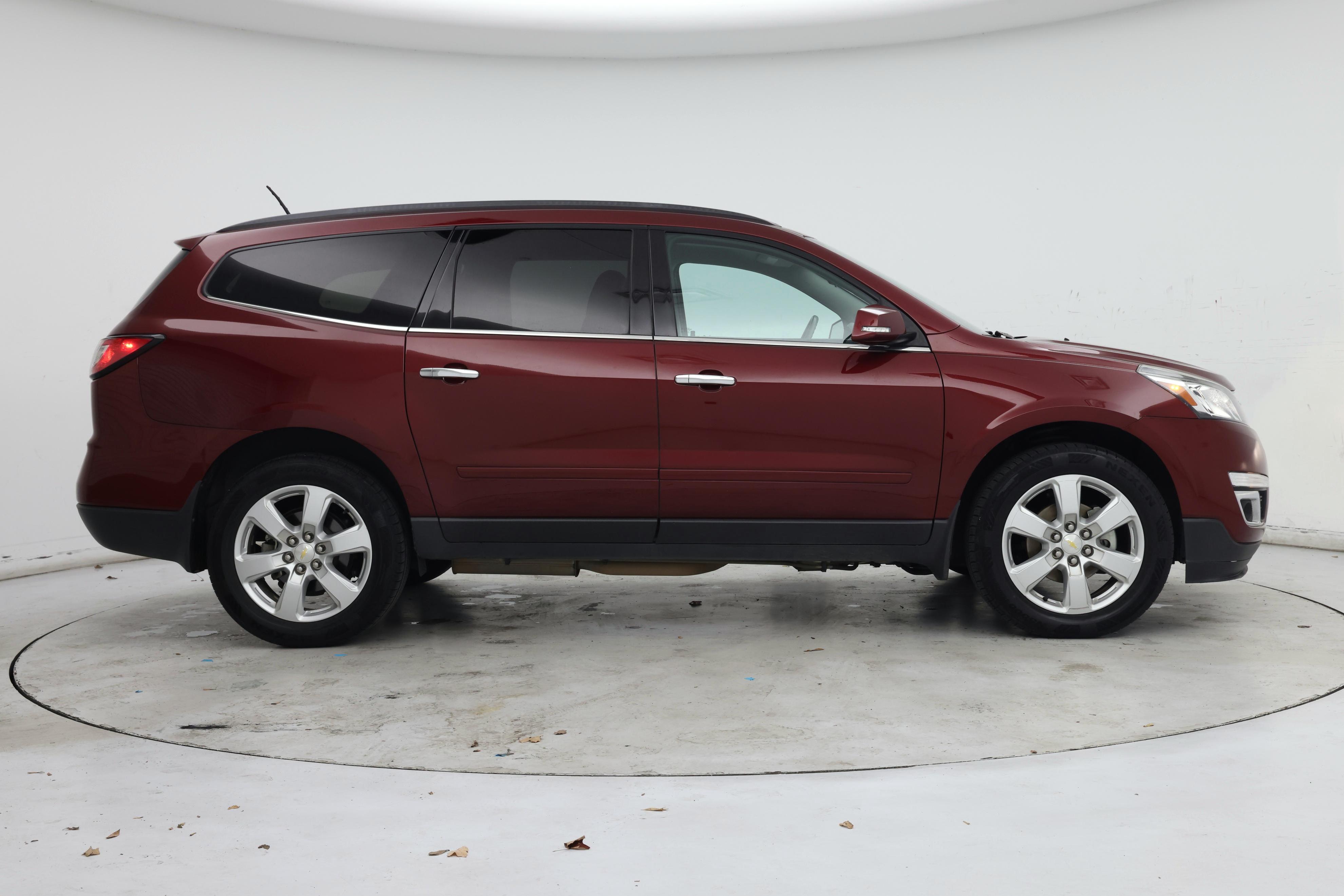Thumbnail: 2017 Chevrolet Traverse - 7
